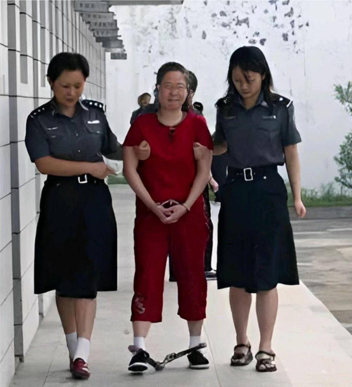 武汉执行死刑的毒贩图片