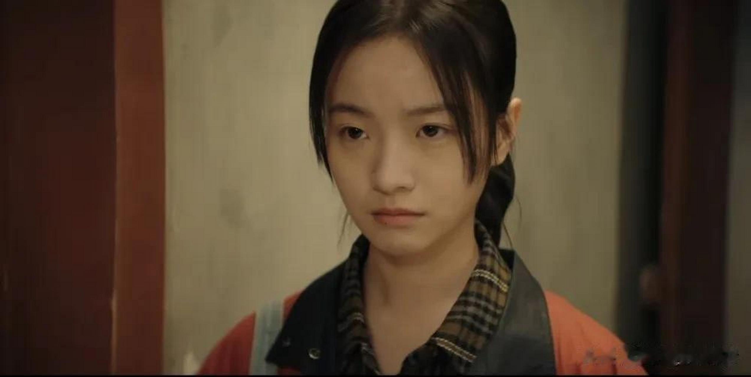 穿着上个世纪90年代的衣服,依然那么青