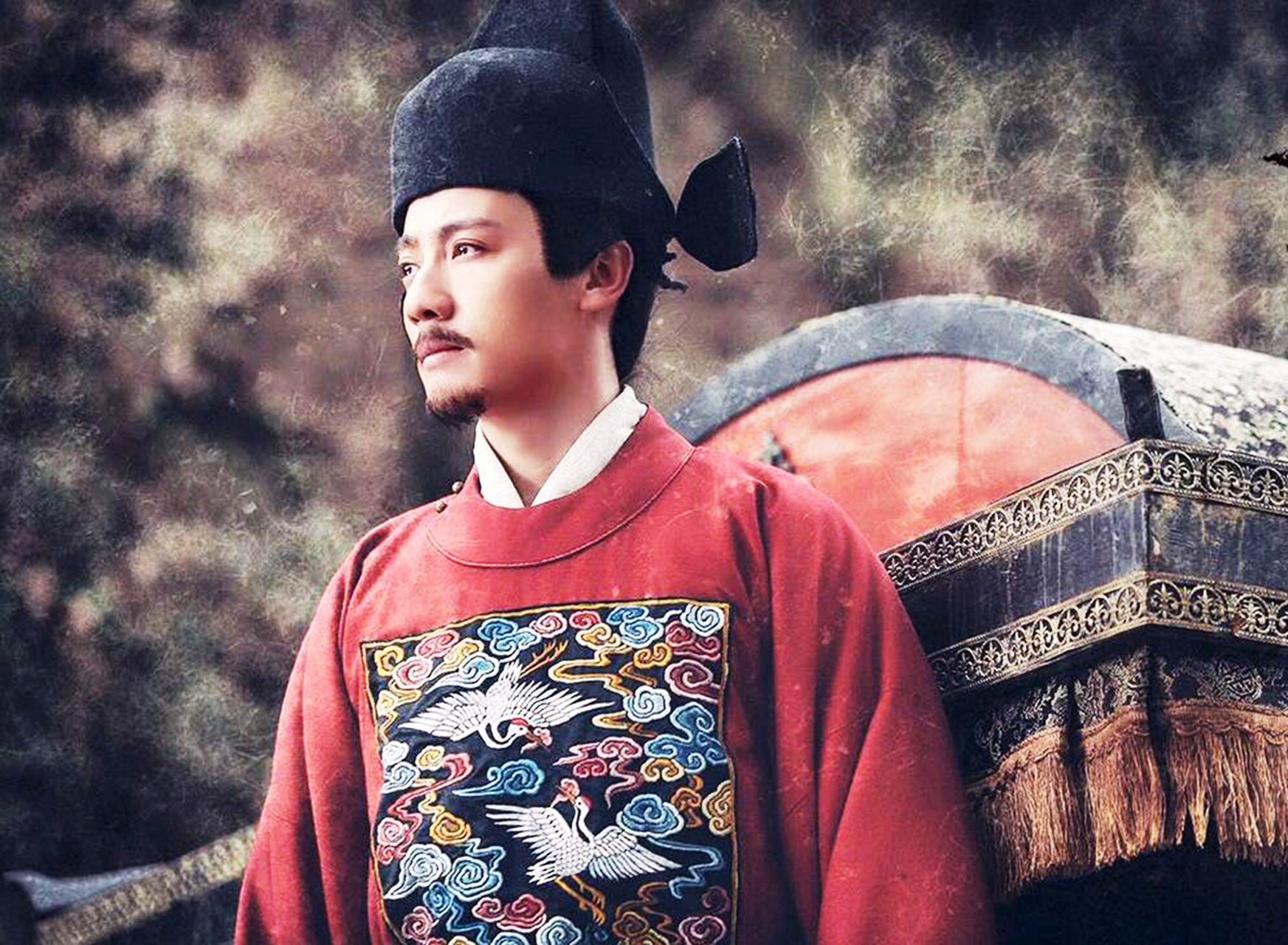 清朝时,吕琪的兄长在岭南为官,他就跟着兄长一起到了官场.