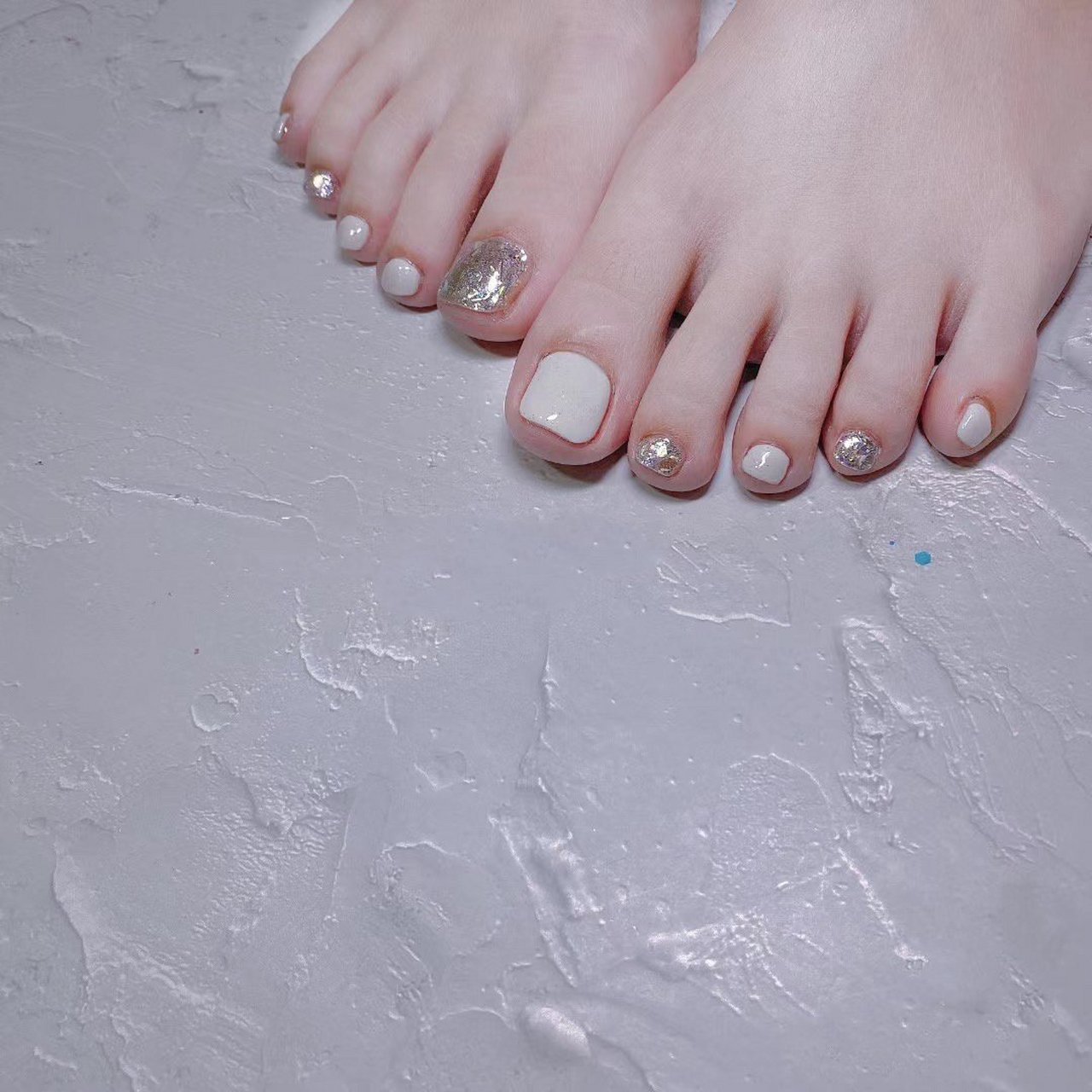 2023脚丫美甲	"图1～2是我给美甲师的 图3是我的效果图～"