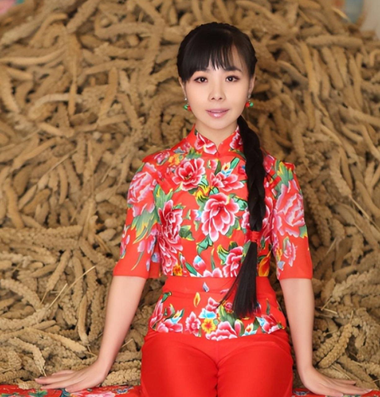 歌手王二妮:我这辈子最正确的决定,就是在34岁为普通丈夫生儿子 俩人