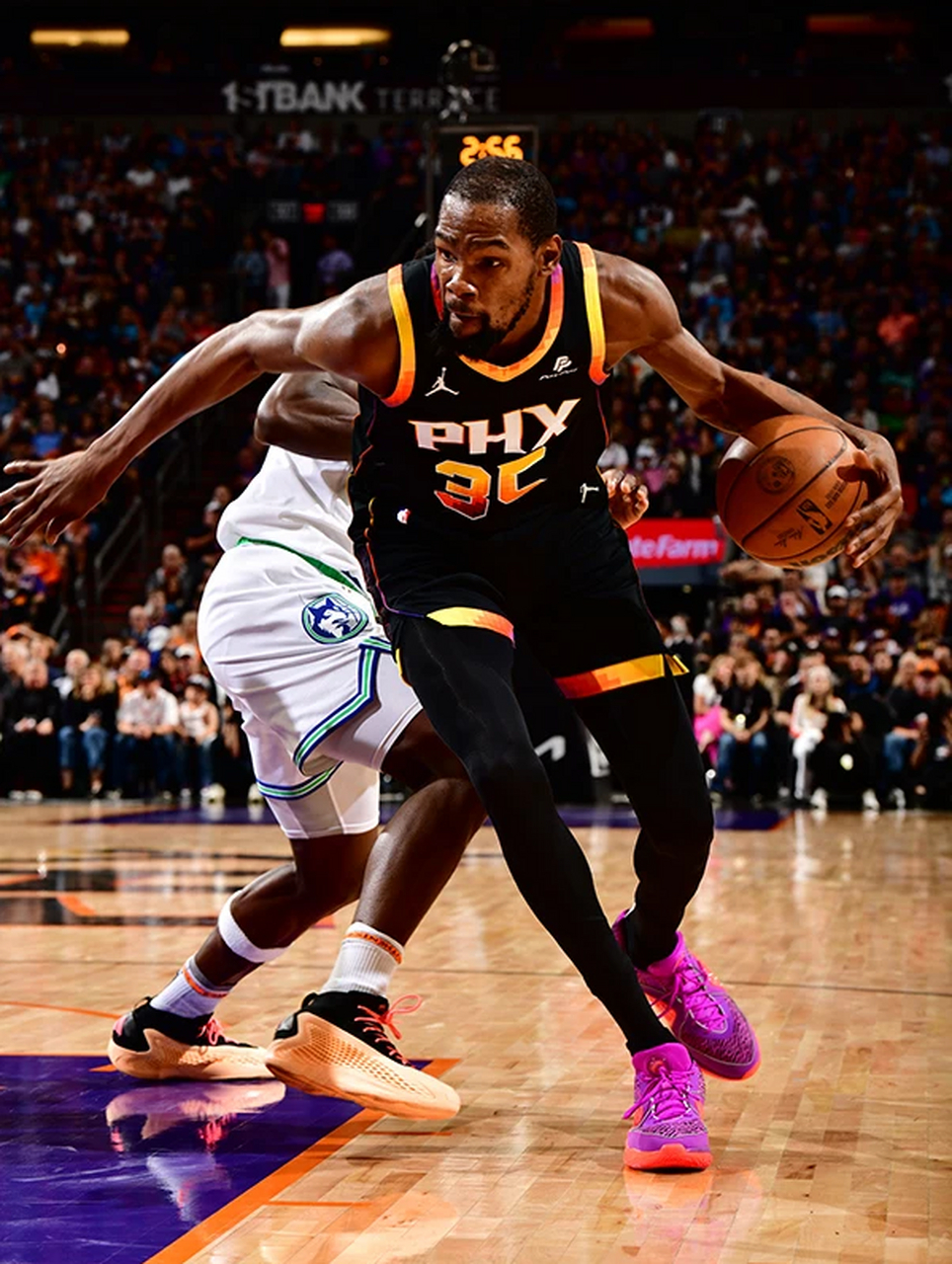 nba常规赛::杜兰特31 6 6,布克31分,唐斯25 7,太阳终结森林狼7连胜