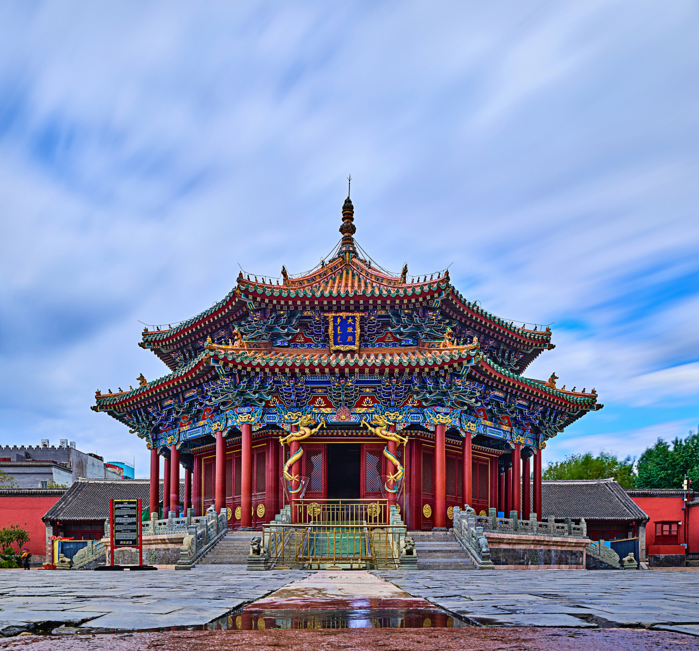 get中国北方的宫廷文化,你说绝不绝! . 98故宫红墙绿瓦,气势非凡.