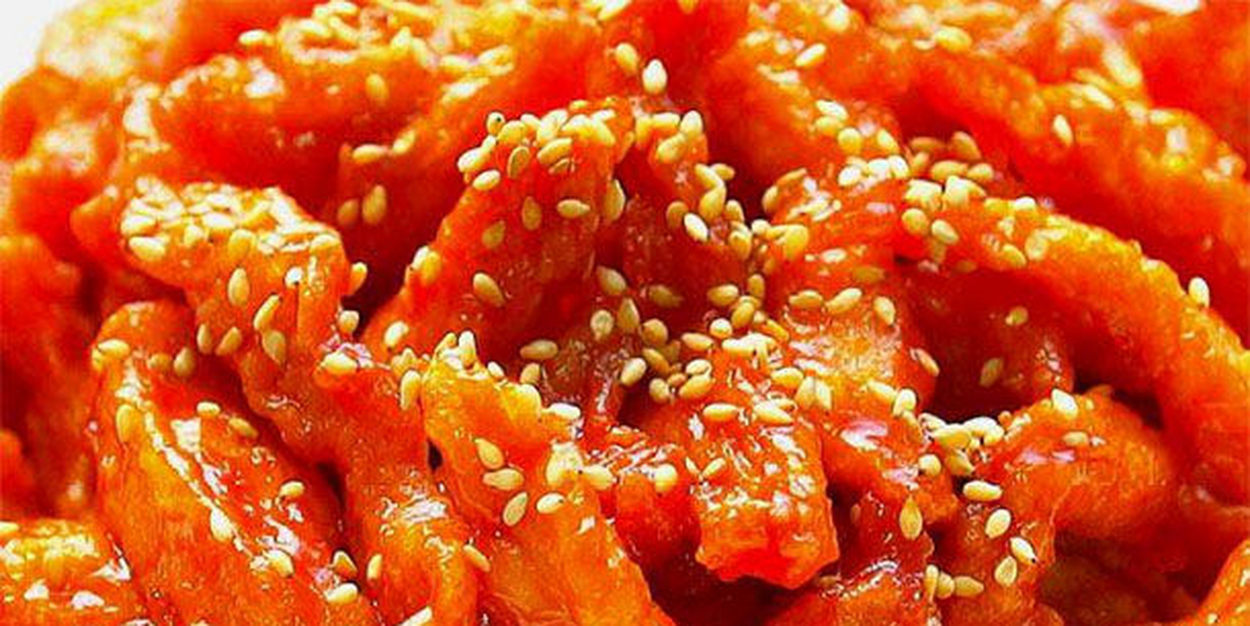 今天介绍的这道菜就是茄汁里脊,营养丰富,软糯鲜香,一口一个吃着香!