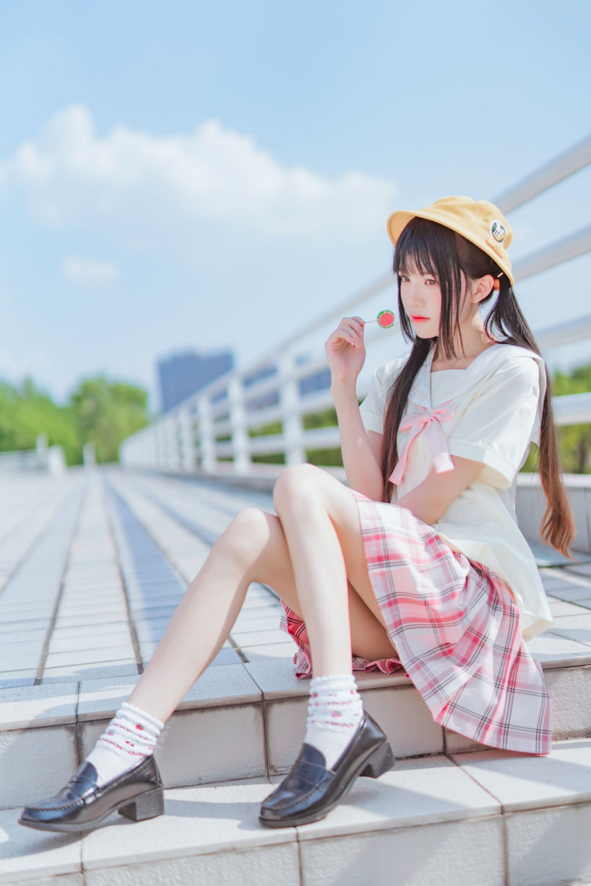 桜桃喵《幼稚园[cosplay美女 写真集[35p]