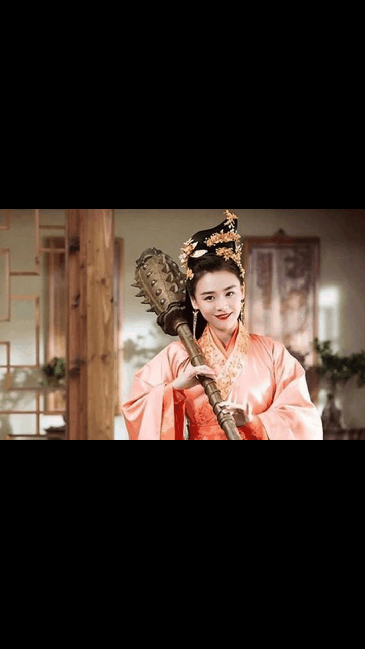 图1是马思纯在古装电视剧将军在上中扮演的女主叶昭,是一位骁勇善战