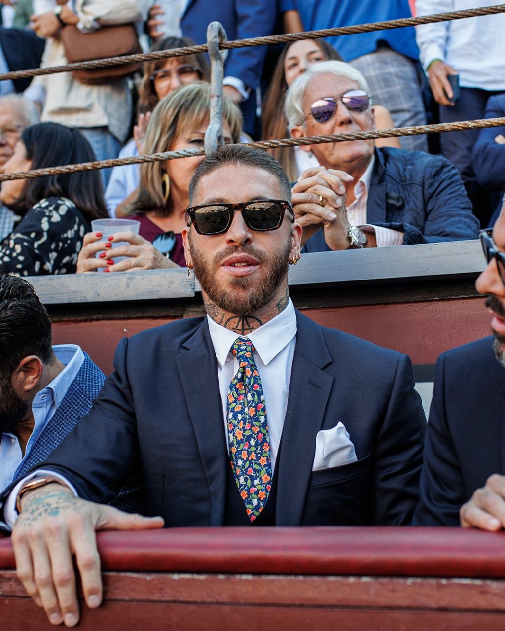 西装暴徒拉莫斯,确实很帅.#动态创作月