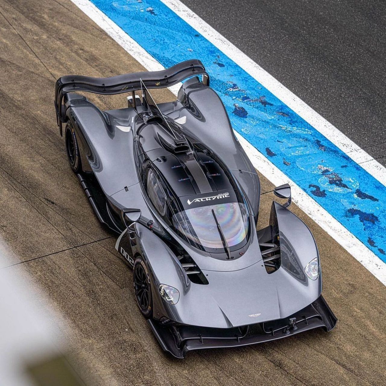 每日豪车:阿斯顿马丁valkyrie amr pro 166做为女