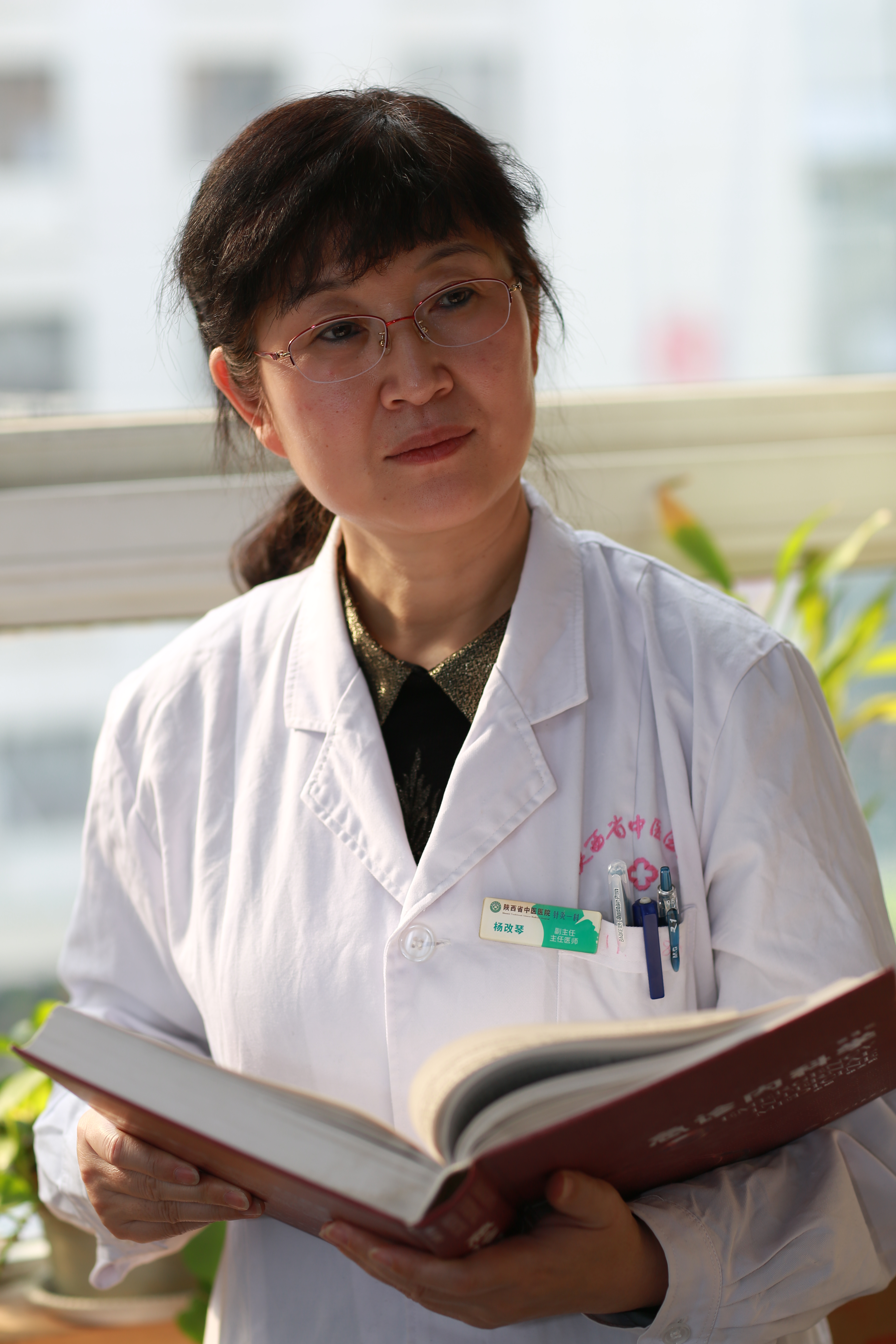 56岁的张女士,五年萎缩性胃炎被治好了  今天接待了一个患者,56岁,女