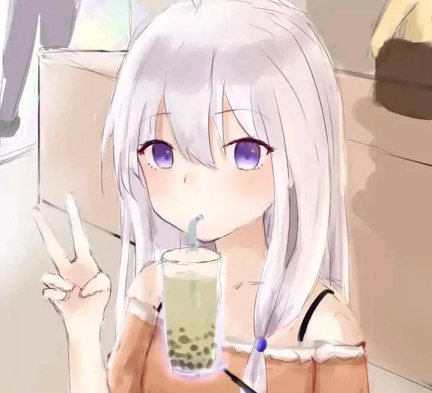 gif创作人# #千影的占卜屋#喝奶茶谁不会,你看我比她们做的更好