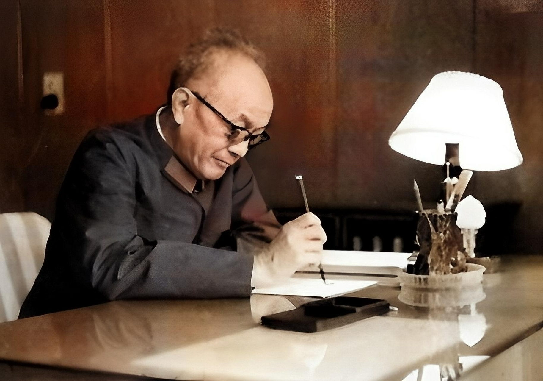 虽然是光荣的回乡,但黄克澄在湖南任职一年多后