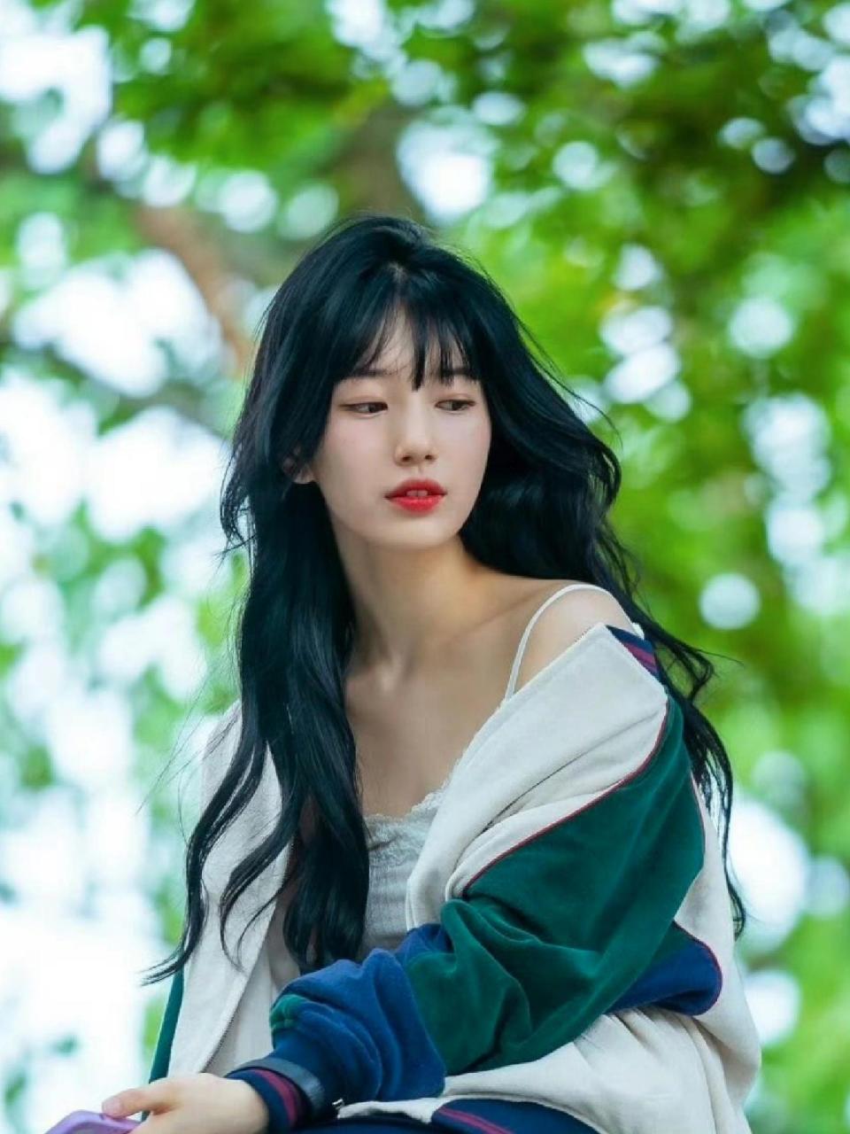 秀智新剧美出天际姐弟恋题材 改编自网络漫画家闵宋雅的同名作品 《爱