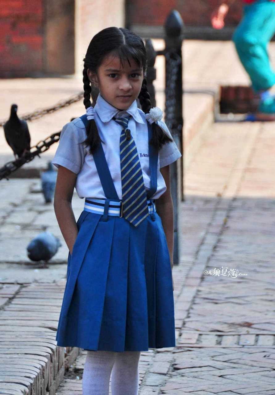 大千世界芸芸众生 这里是尼泊尔 孩子的世界永远是最纯真的