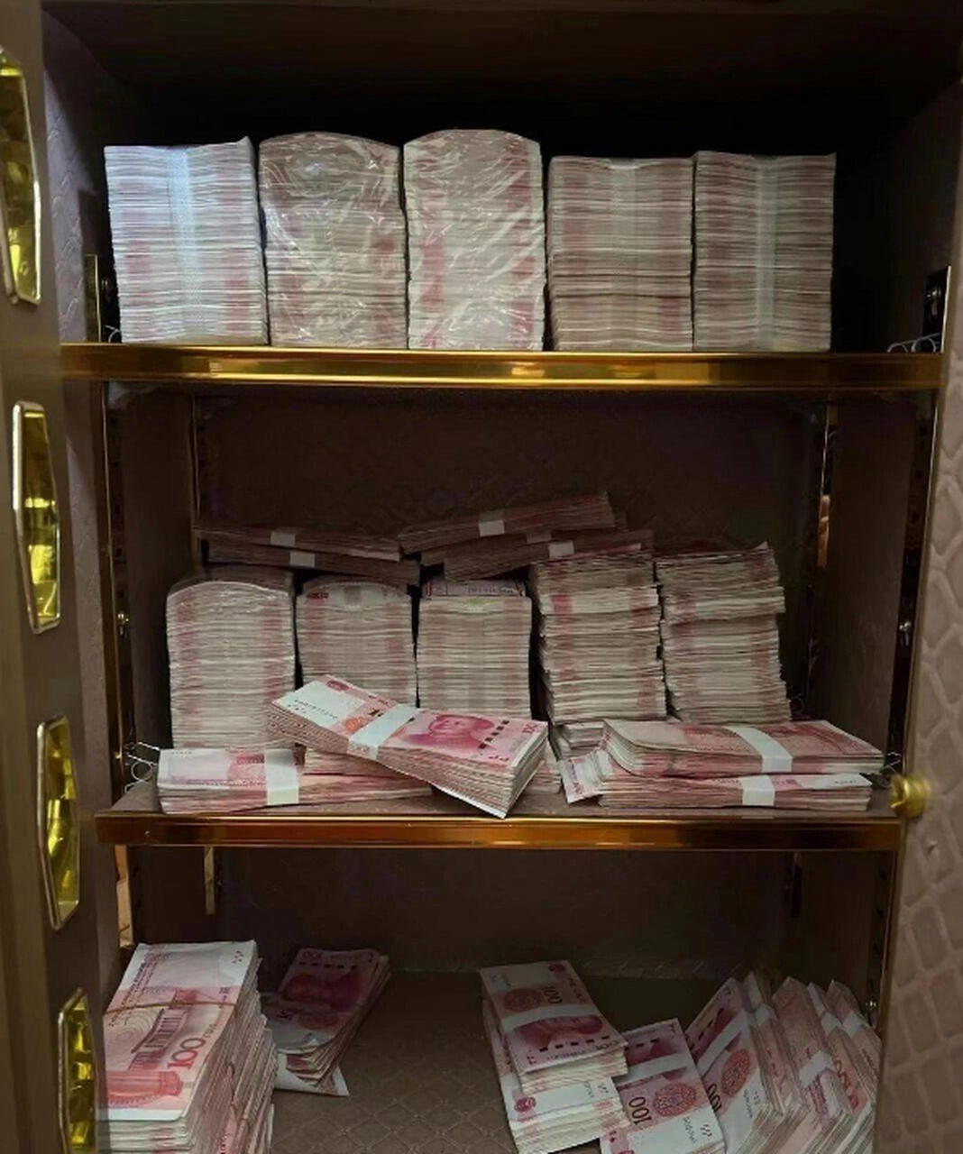 这一看就是工程款下来了!