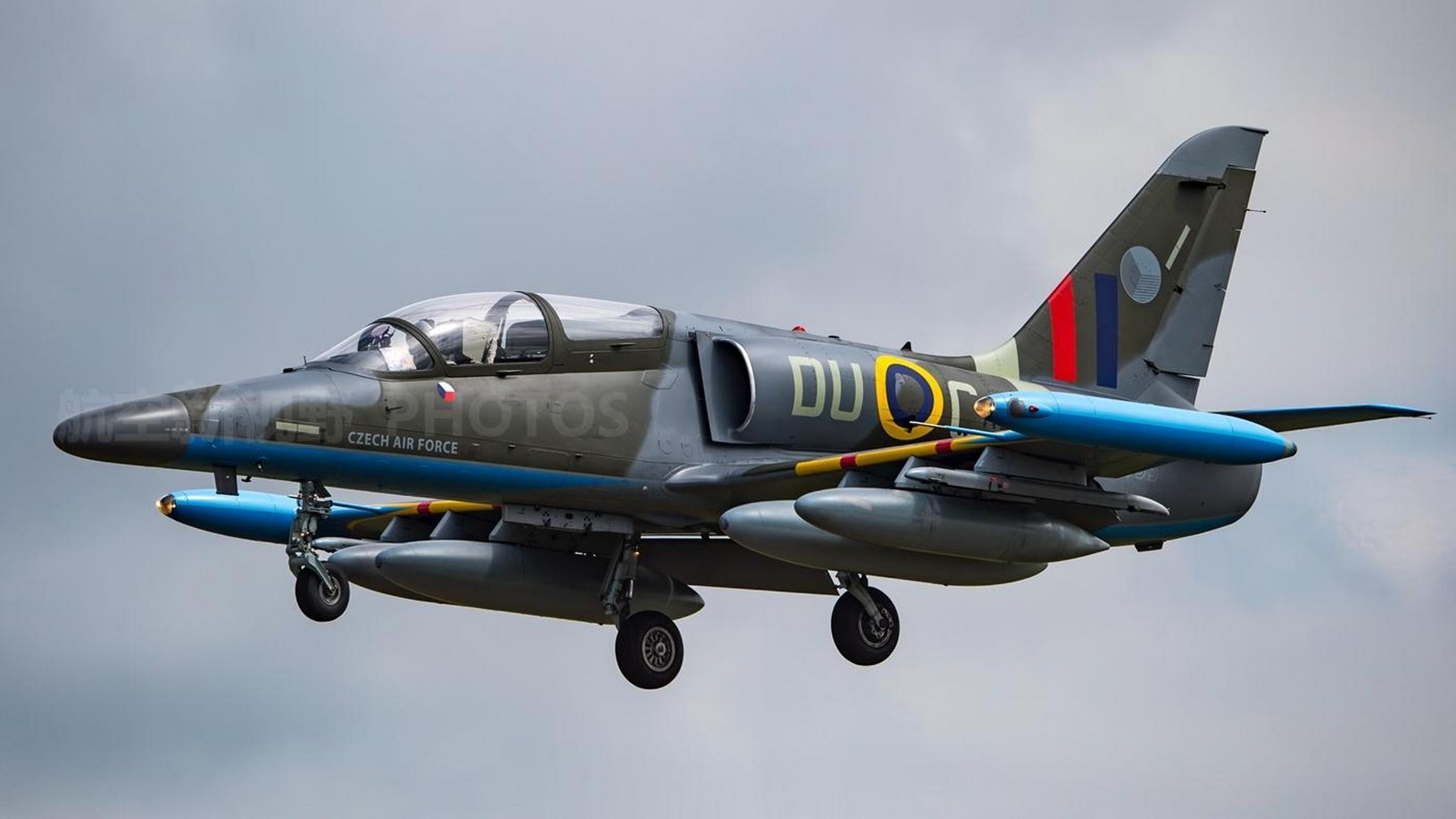 航空新视野# 捷克空军装备的l159教练机,目前依旧有不少国外空军妆父