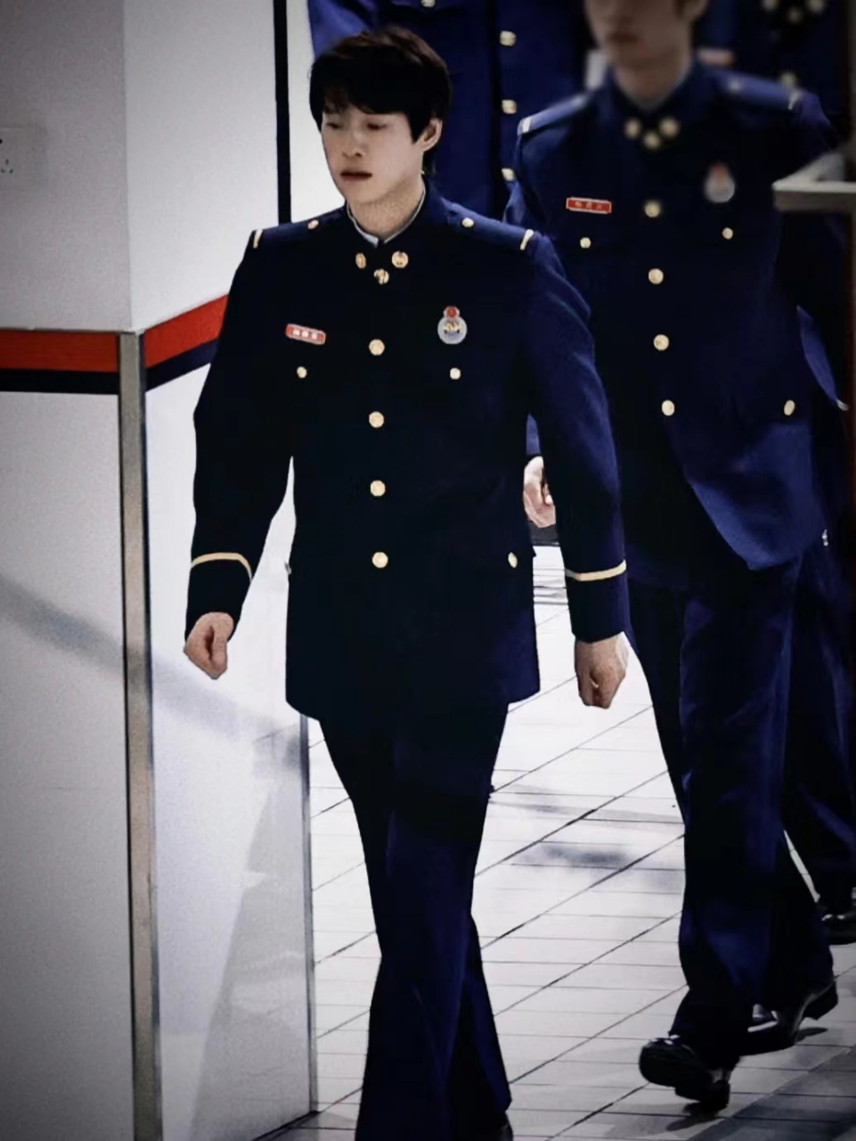 魏大勋# #张彬彬# #张翰##张颜齐 #一往无前的蓝# 这个综艺的名称