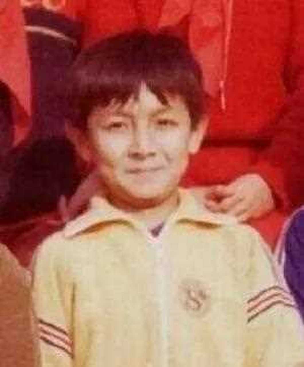 演员张鲁一小时候对比现在照![大笑]