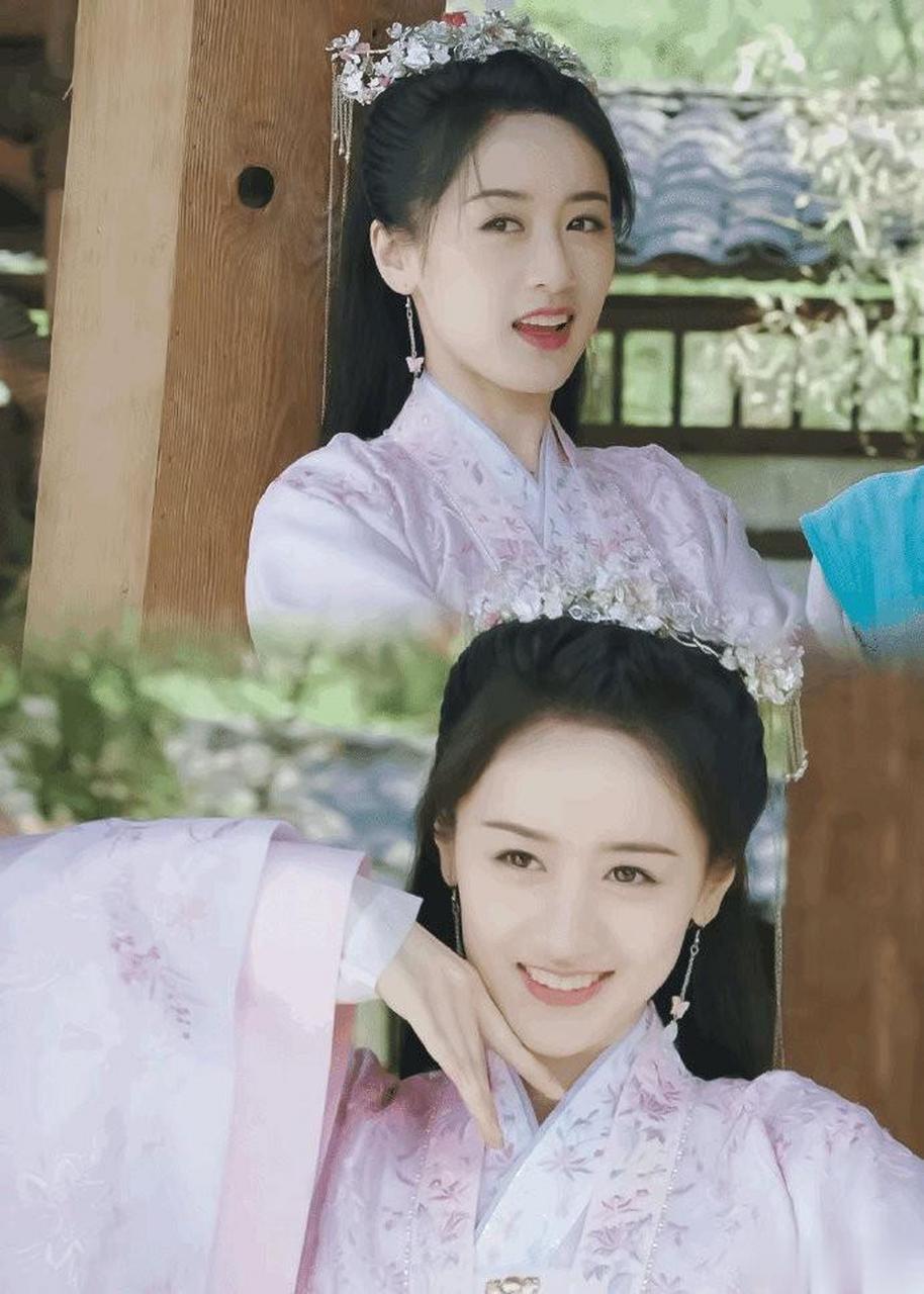 袁冰妍  温柔娴静的丫头,敢爱敢恨的红凝,娇俏可爱的郡主