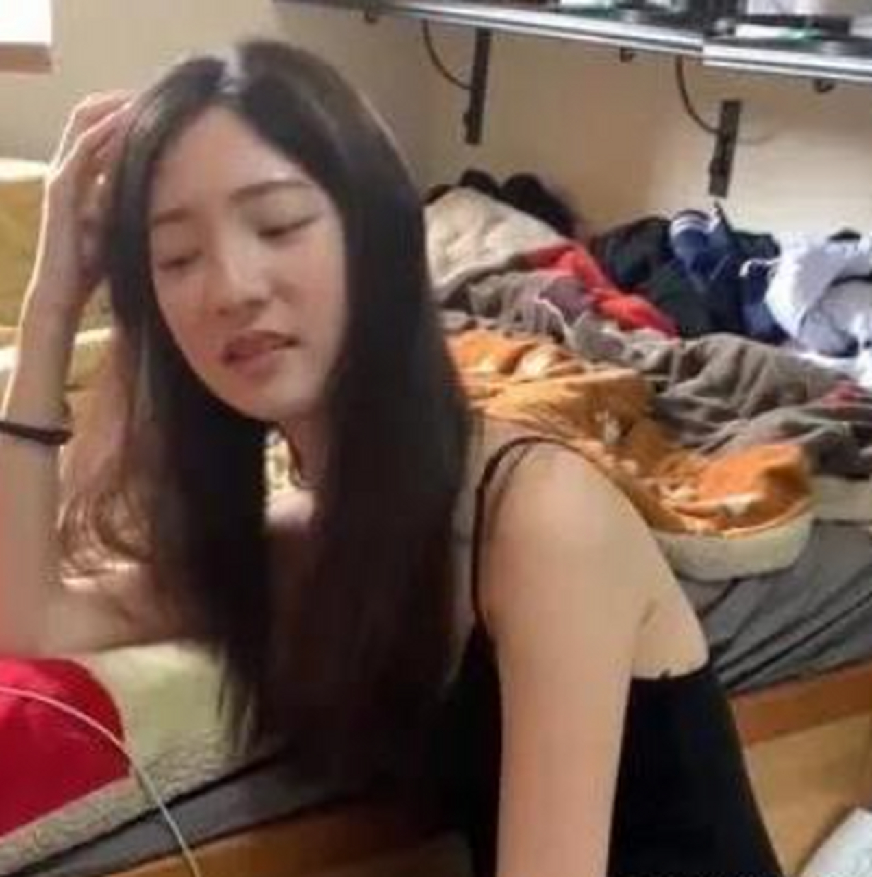 表妹这么邋遢,哪位好心人能收了她?#趣图搞笑# #征婚