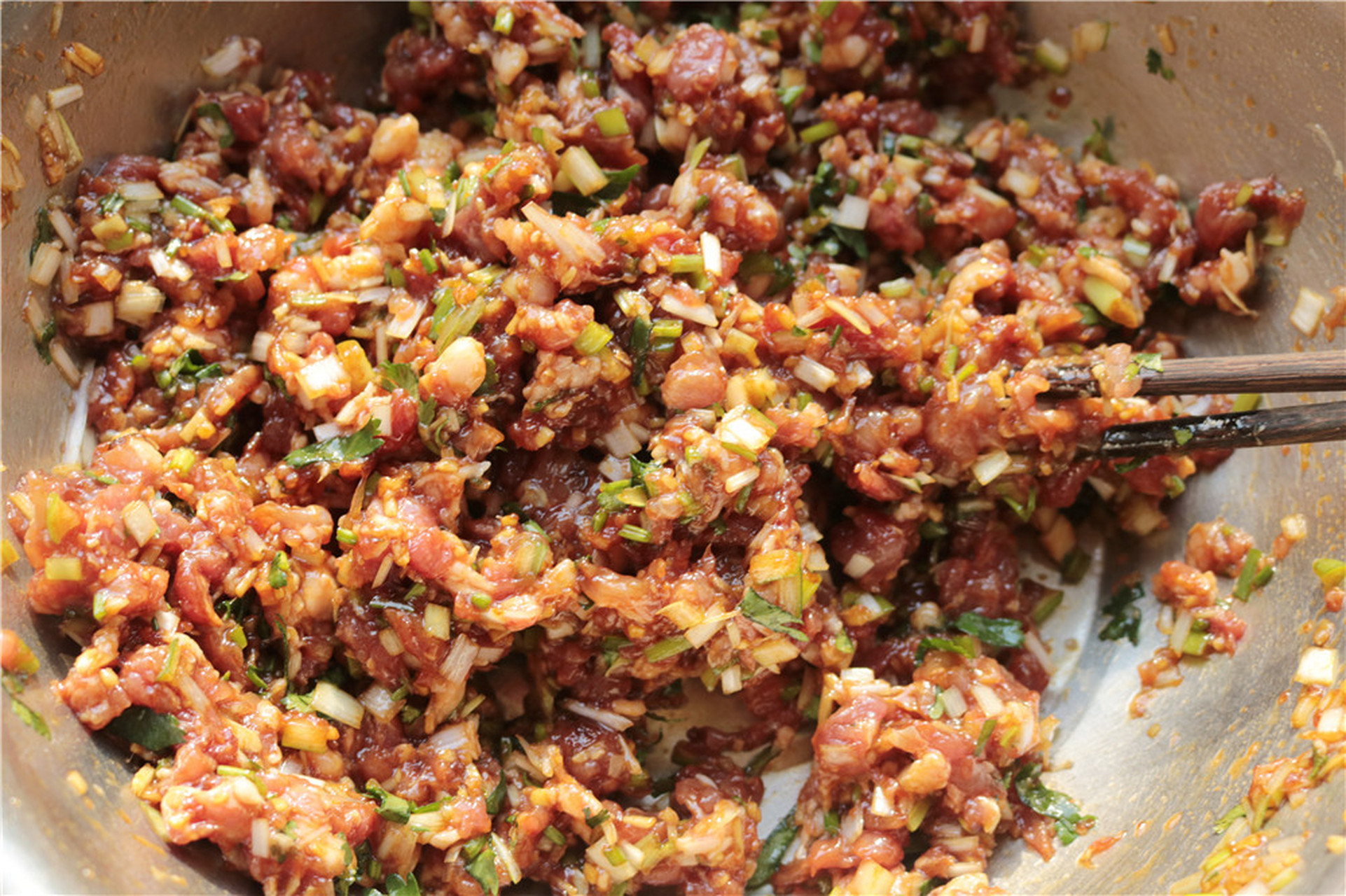 猪肉莲藕饺子  明天就是冬至了,无论你在哪里,冬至这一天是一定要吃