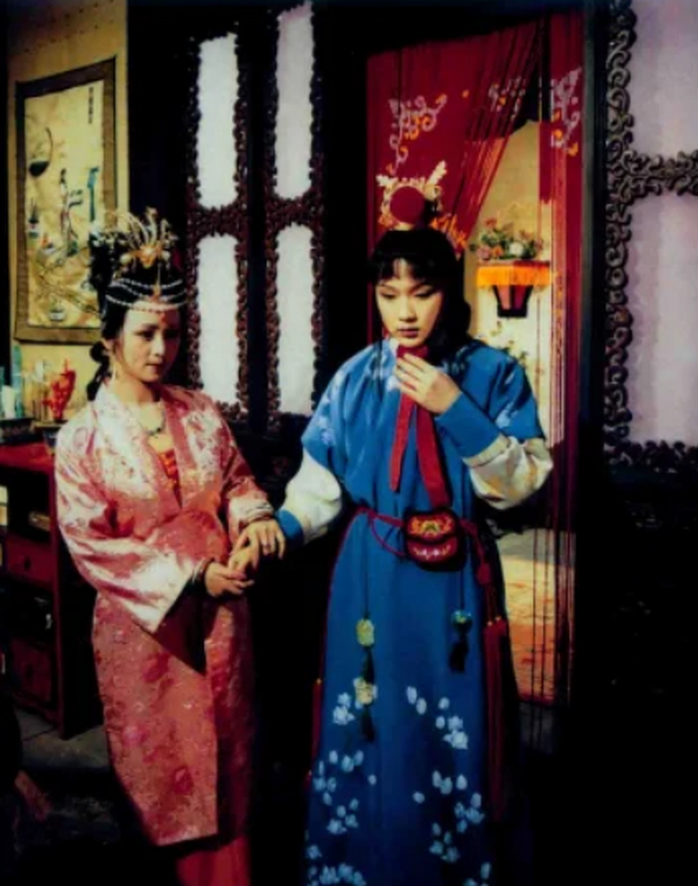 贾宝玉和秦可卿在梦里