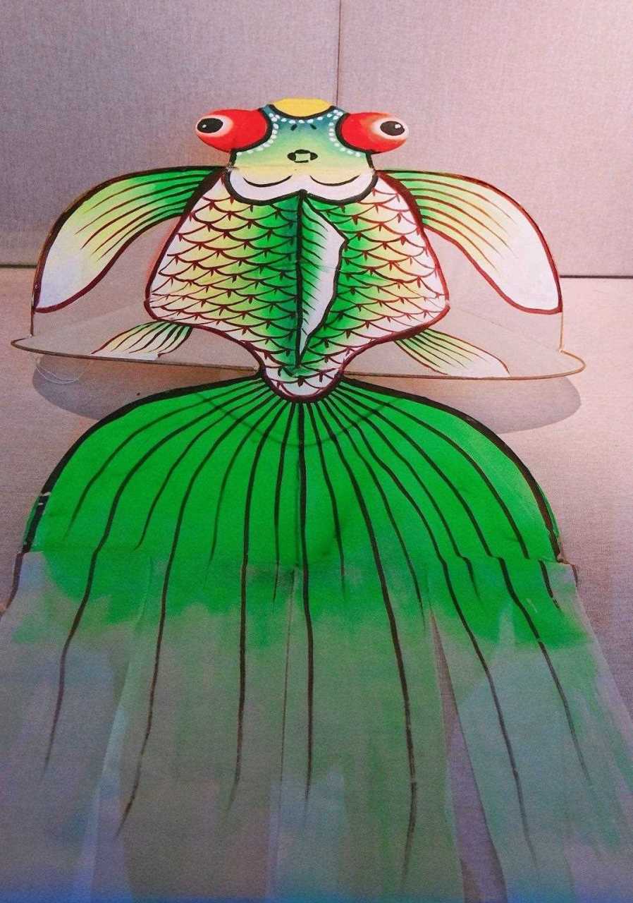 在广东阳江风筝馆展示了一只世界十绝之一的灵芝风筝