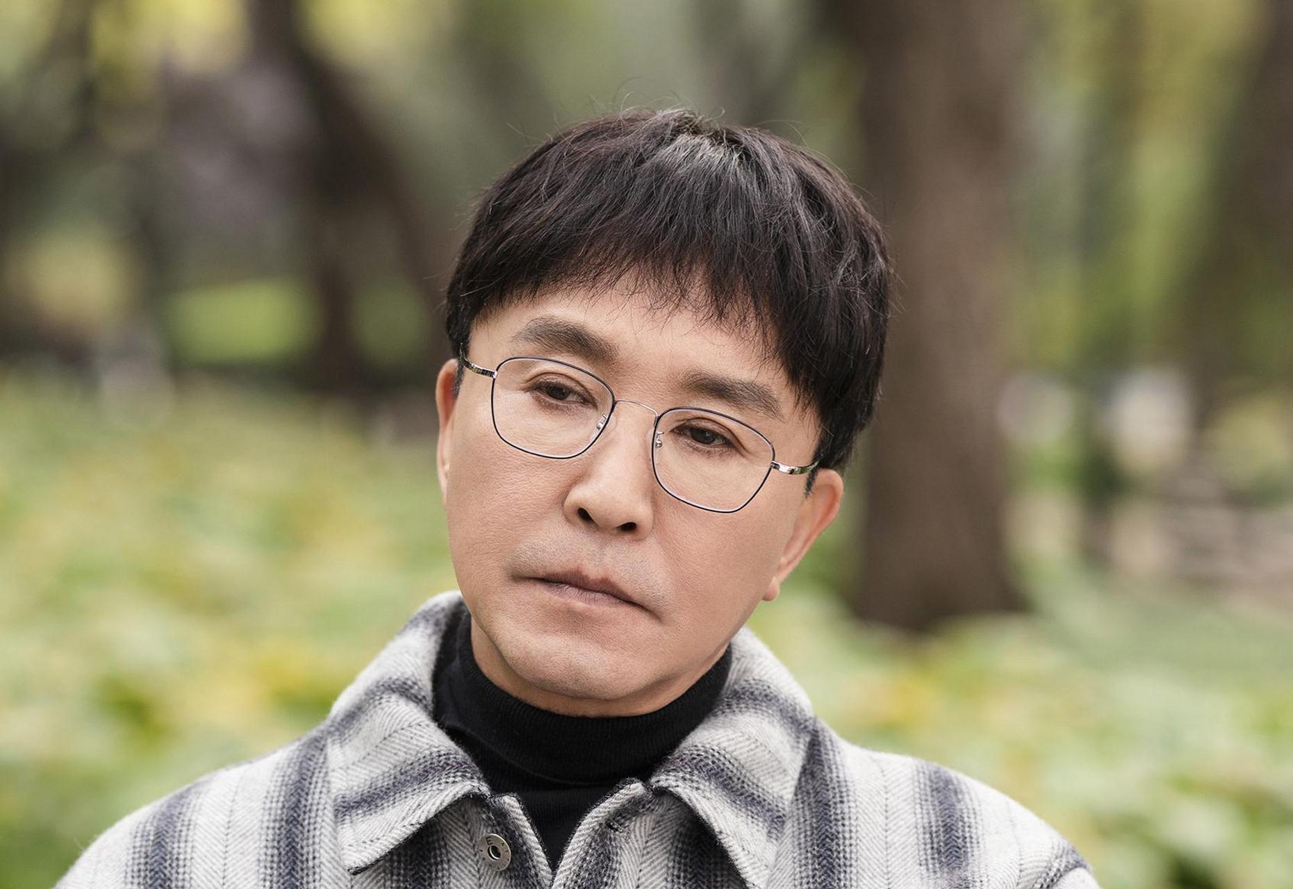 《春日暖阳》对"内娱怪现状",真是一针见血,刀刀到