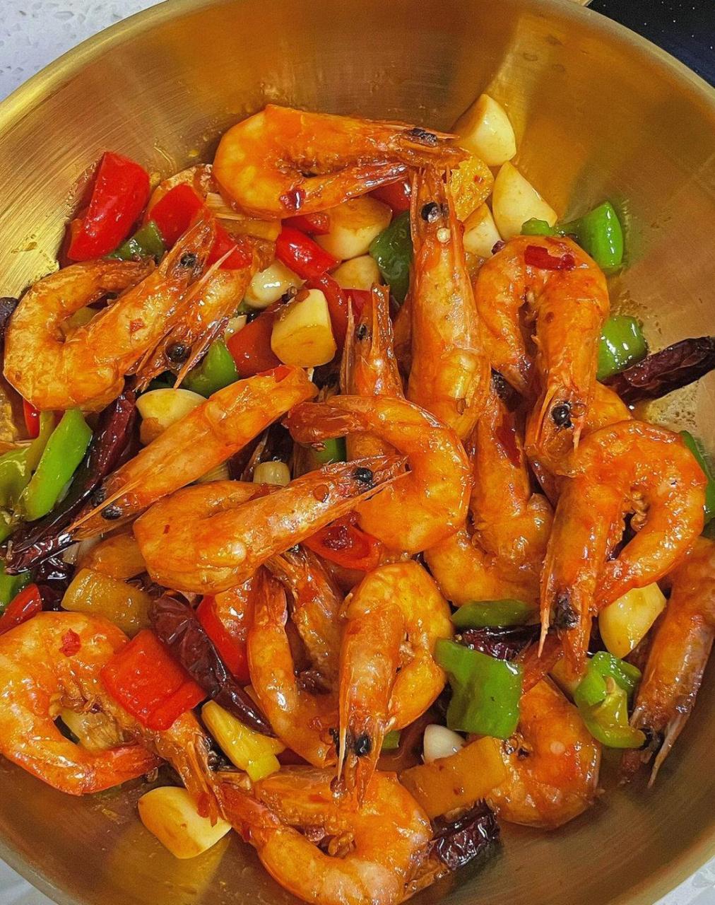 香爆虾真的无法拒绝呀～?|||?做法: 1?