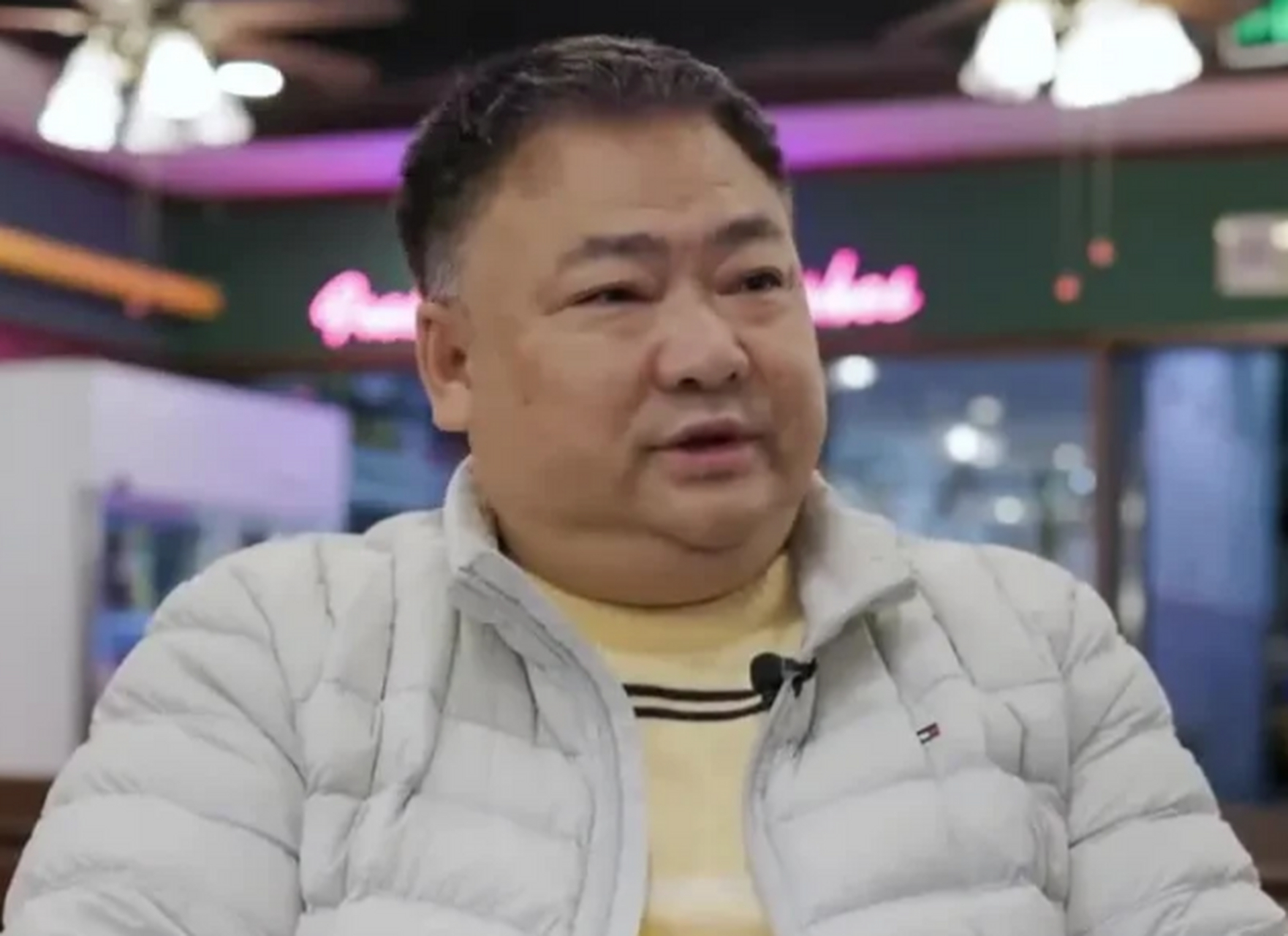 谭鱼头60岁创始人谭长安挥泪离场时说:我直到现在都不敢相信,接近百亿