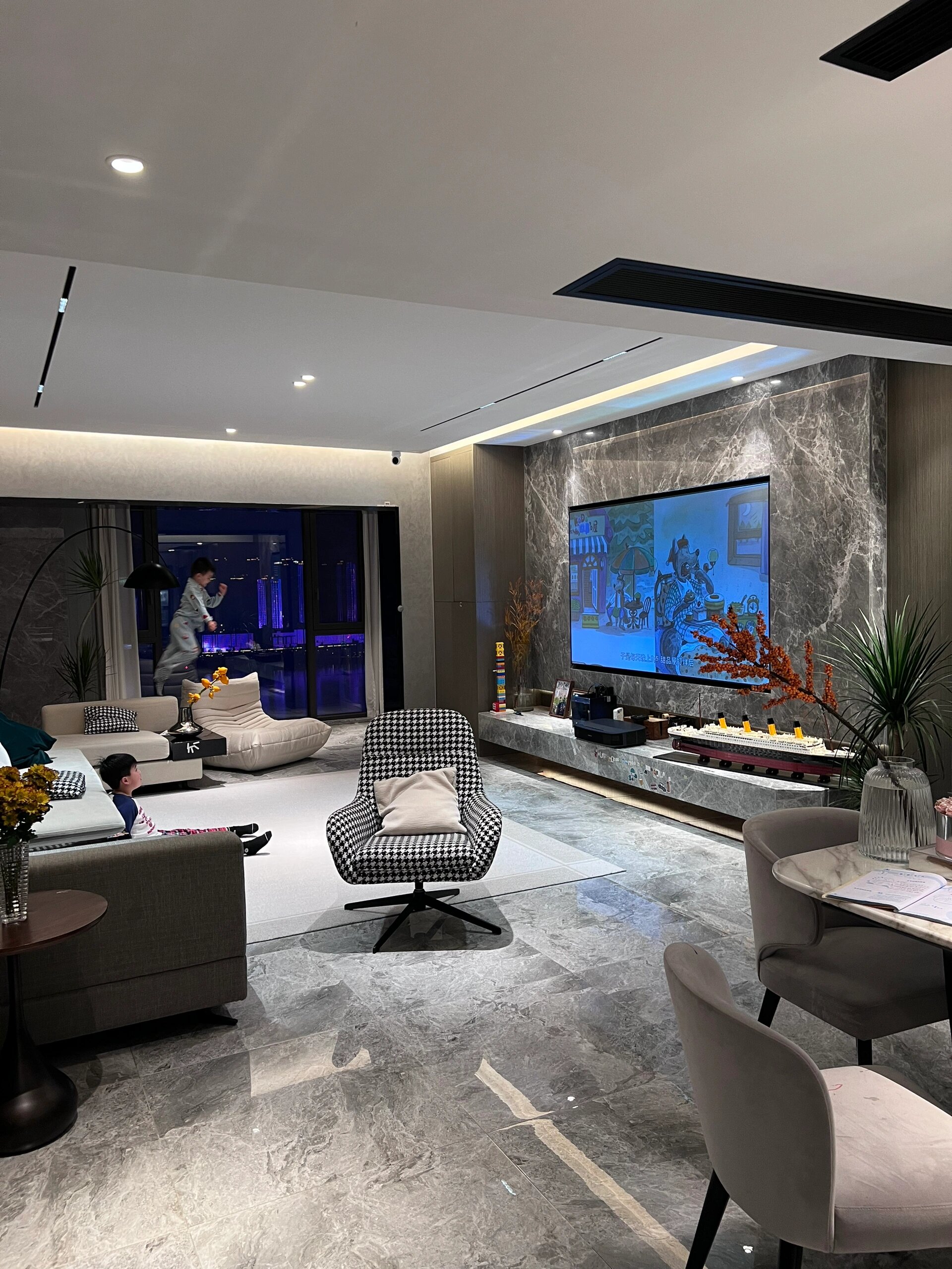 房子装修大概要多少钱大客厅真实晒图好家客厅有宝宝的图片200平装修