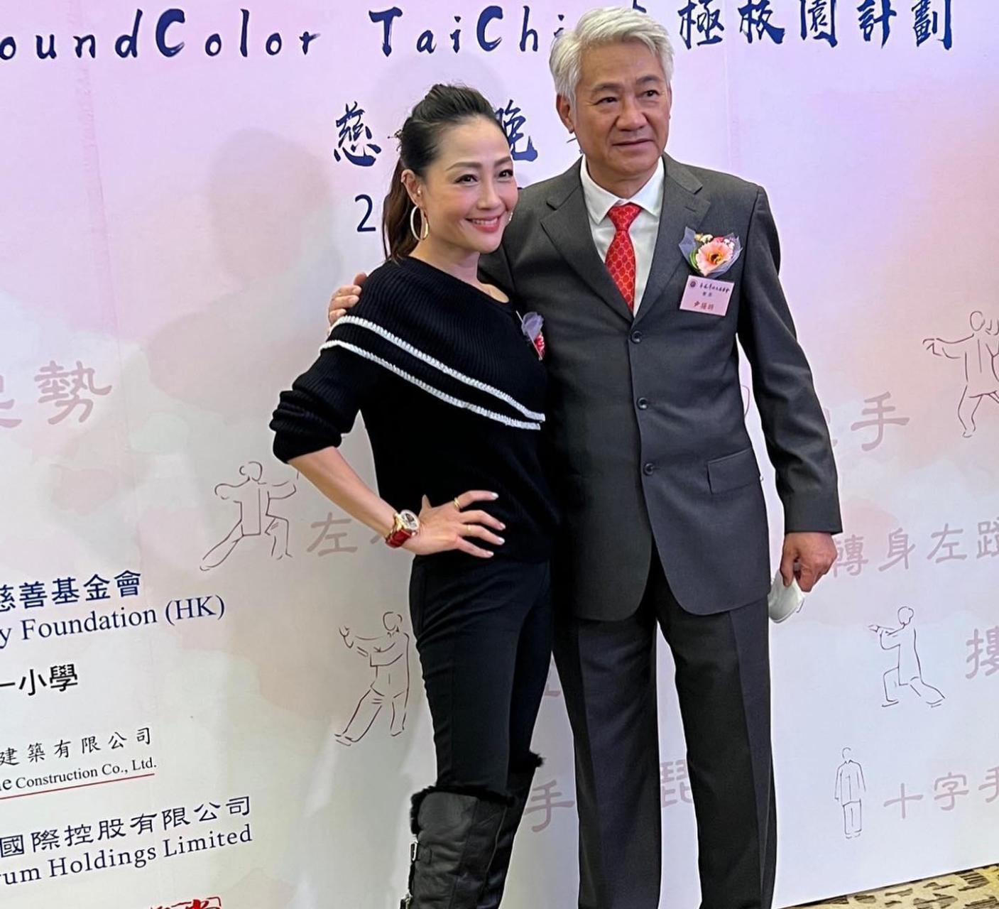香港著名演员尹扬明的照片,他今年都已经64岁