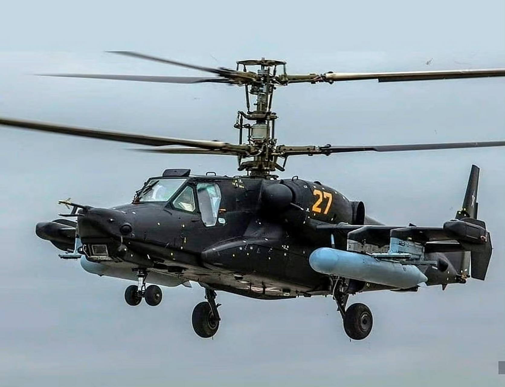 俄罗斯军工研制生产的卡-50武装直升机,这是一款单座的武装直升机