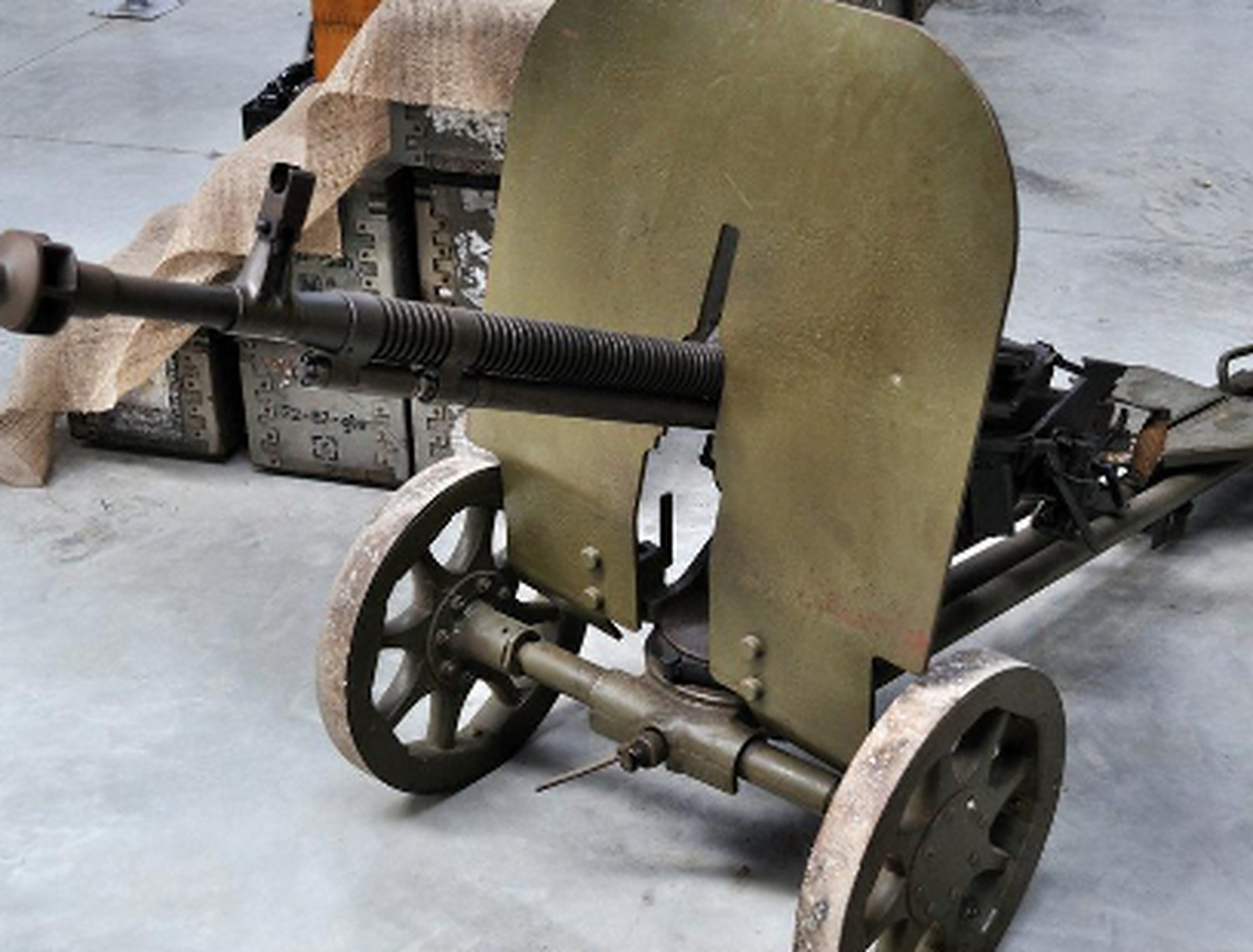 中国57重机,苏联"德什卡",经典永不过时 "德什卡"重机枪是苏联的第一