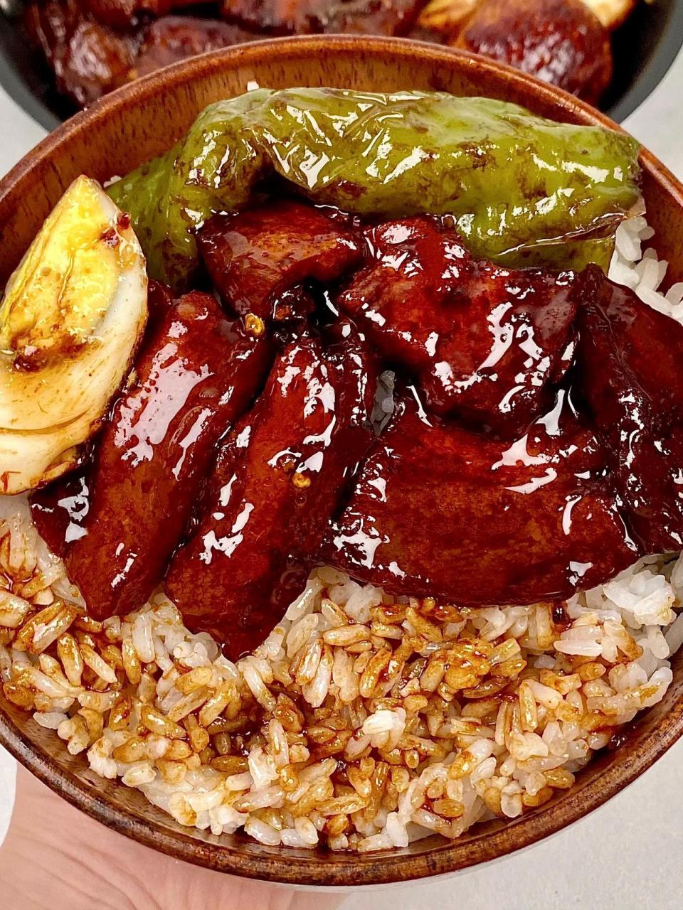 这道把子肉一定要去做!|||这一锅拌饭真的绝!巨巨巨好吃!