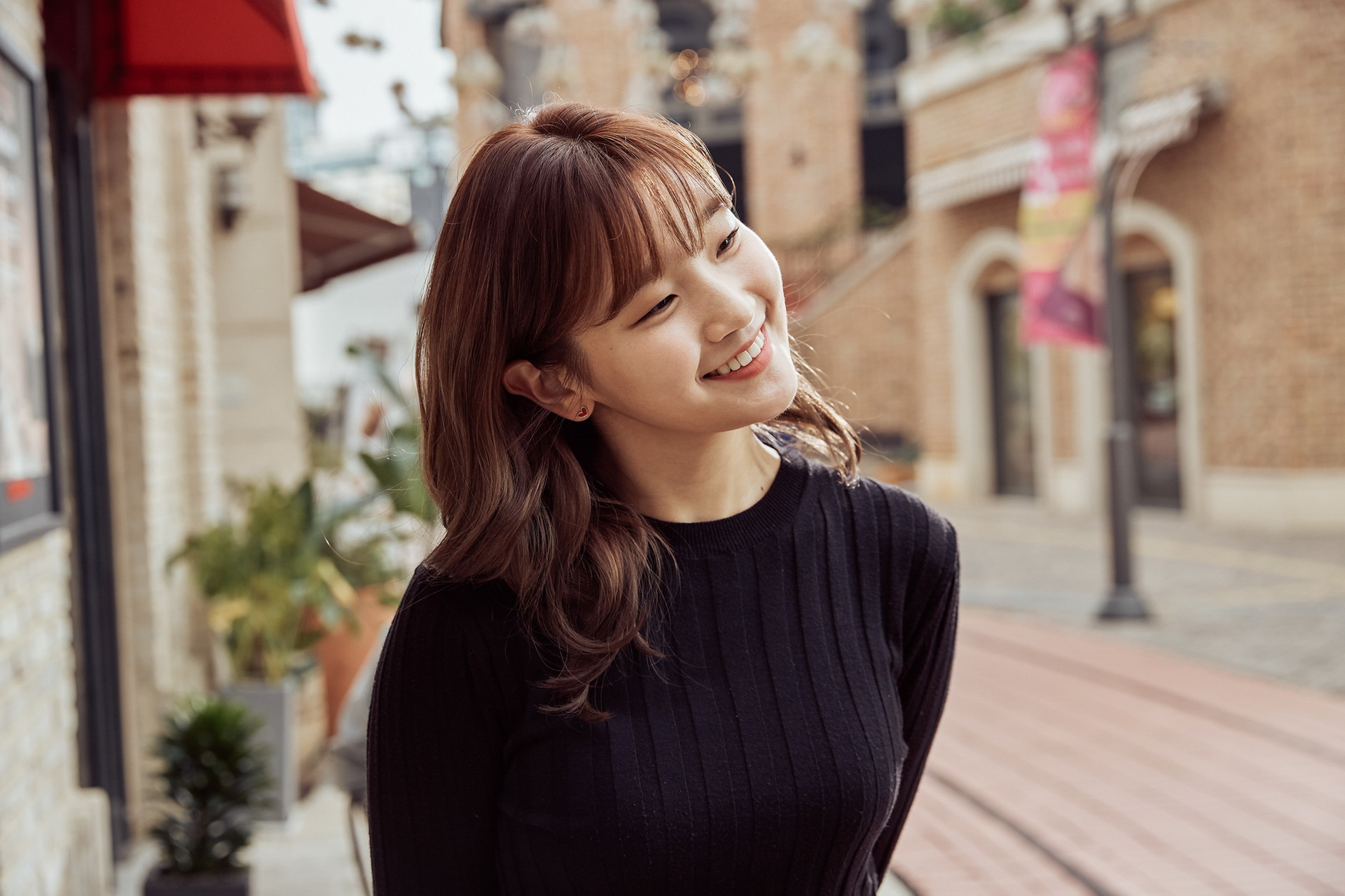 朴素丹 so-dam park,韩国演员,代表作《特送》,《寄生虫》,《思悼》等