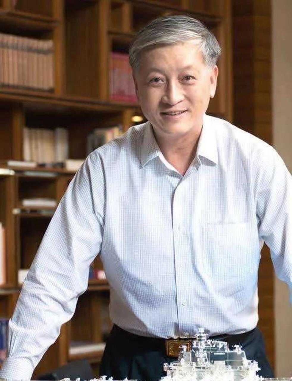 "徐增平立即点头同意,没想到这个决定让他的公司破产了.