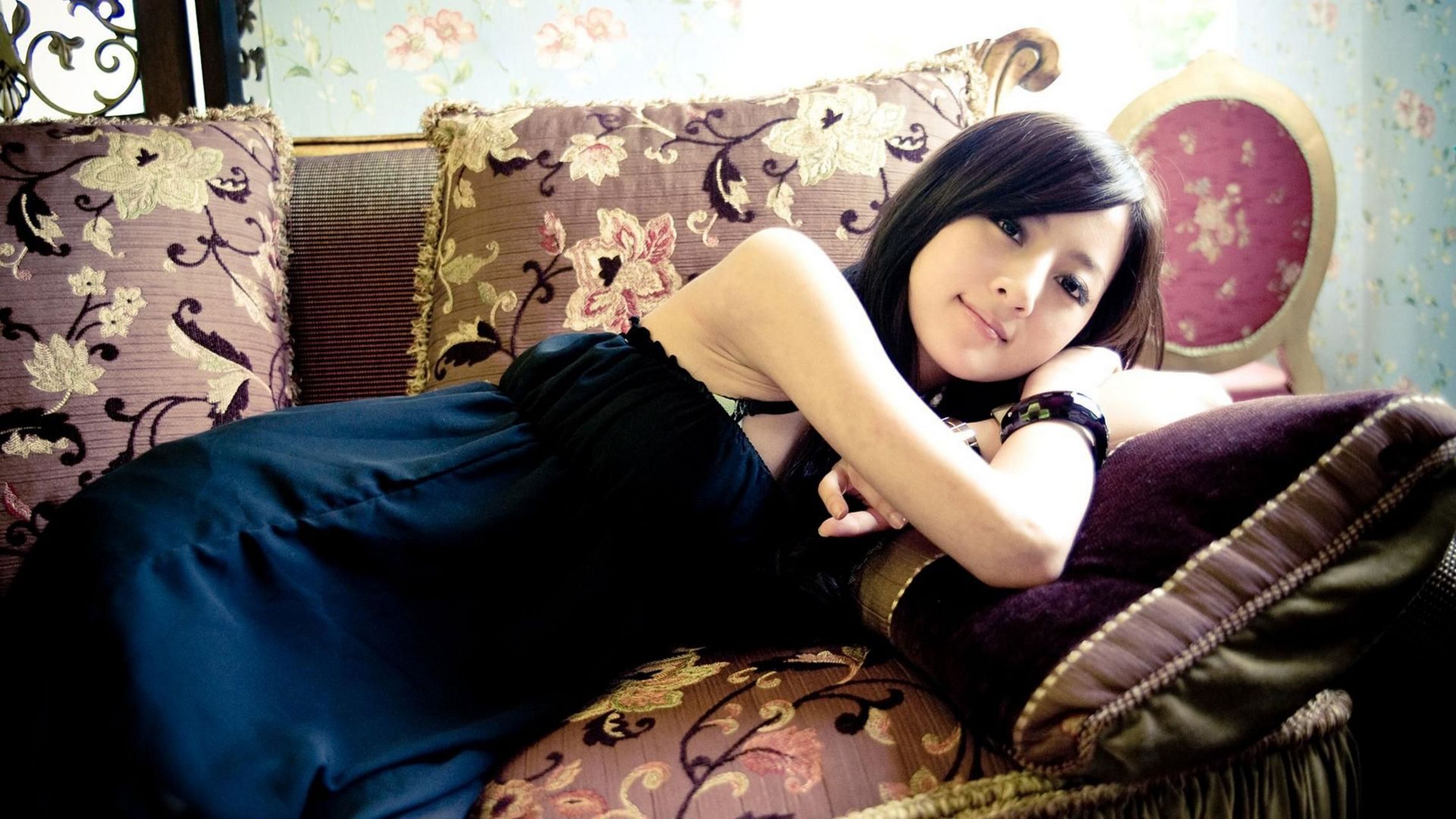 90「脑回路清奇」不失可爱,intp女生的穿搭风格让你刮目相看!