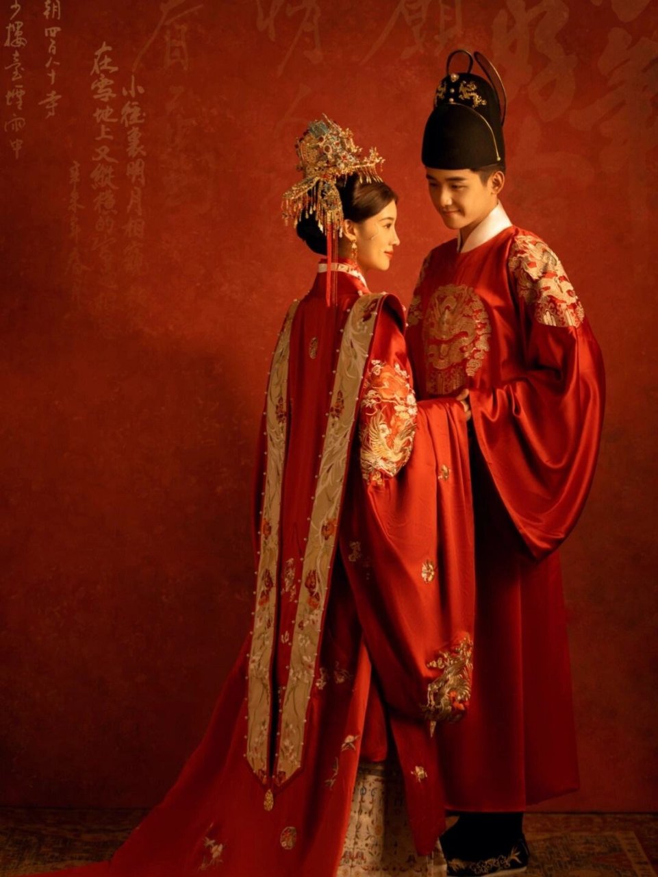 霓裳羽衣  明制汉服,中国传统服饰的瑰宝,承载着悠久的历史和文化底蕴