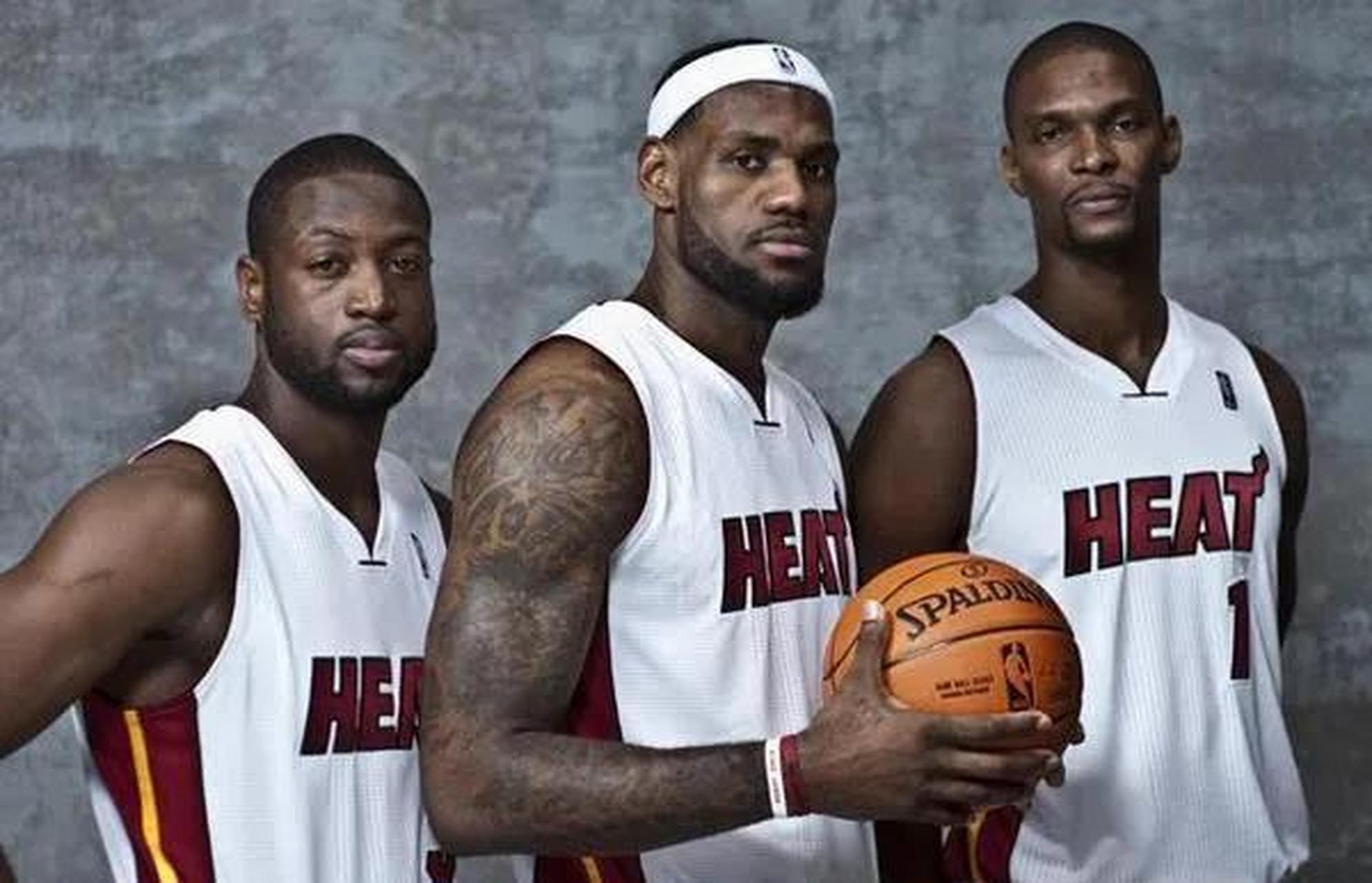 1热火三巨头:詹姆斯韦德波什 2骑士三巨头:詹姆斯欧文乐福 3湖人三