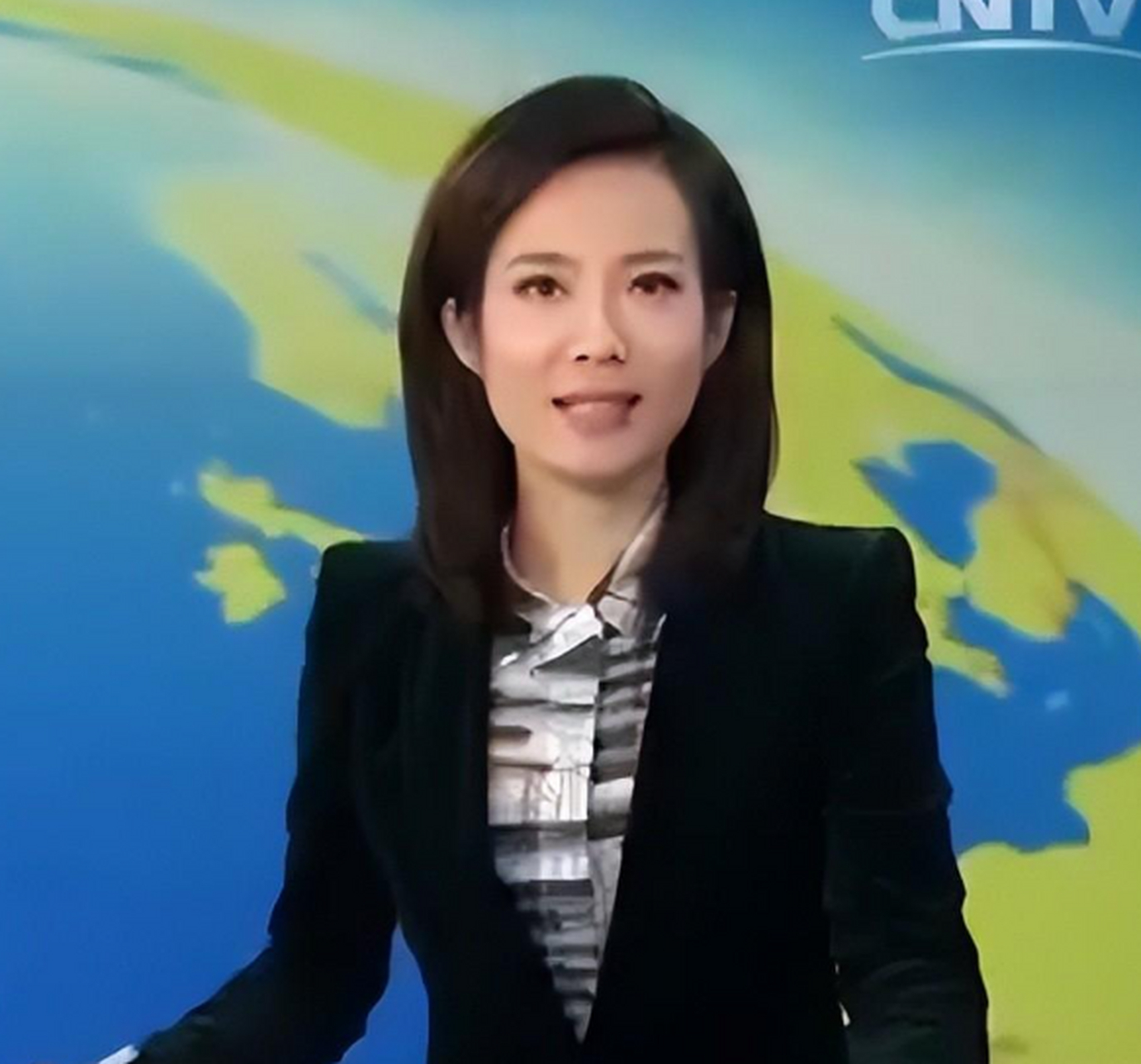 央视主持宝晓峰:从内蒙古走出的美女主播,44岁单身未婚 前段时间,宝