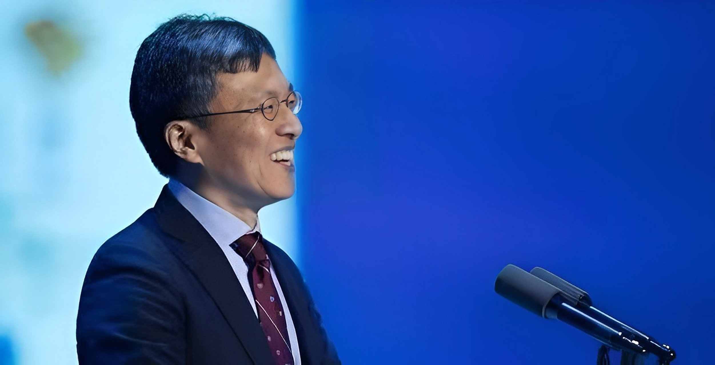 2019年,美国第一位华人--副总裁·沈向洋辞职.