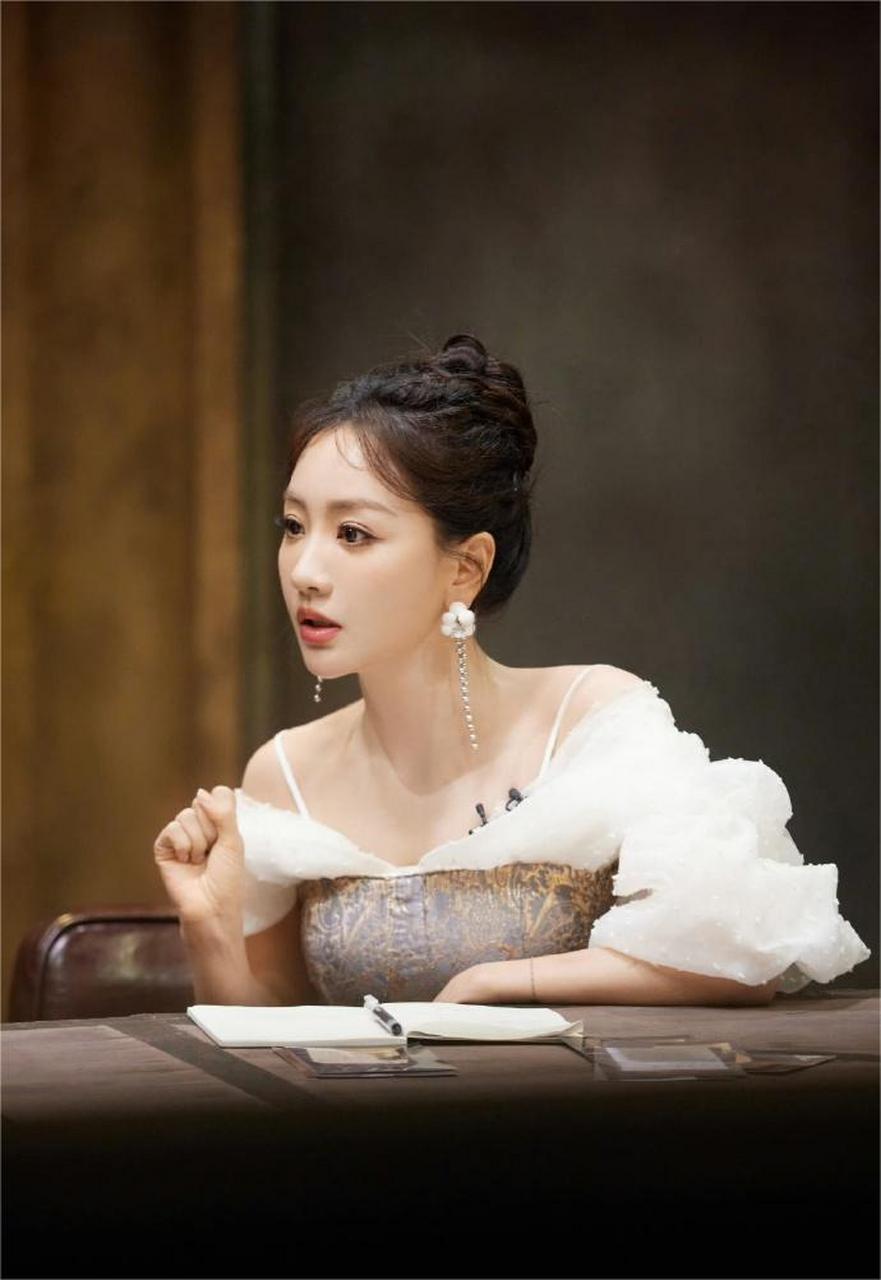 杨蓉在大侦探的高清剧照 676767