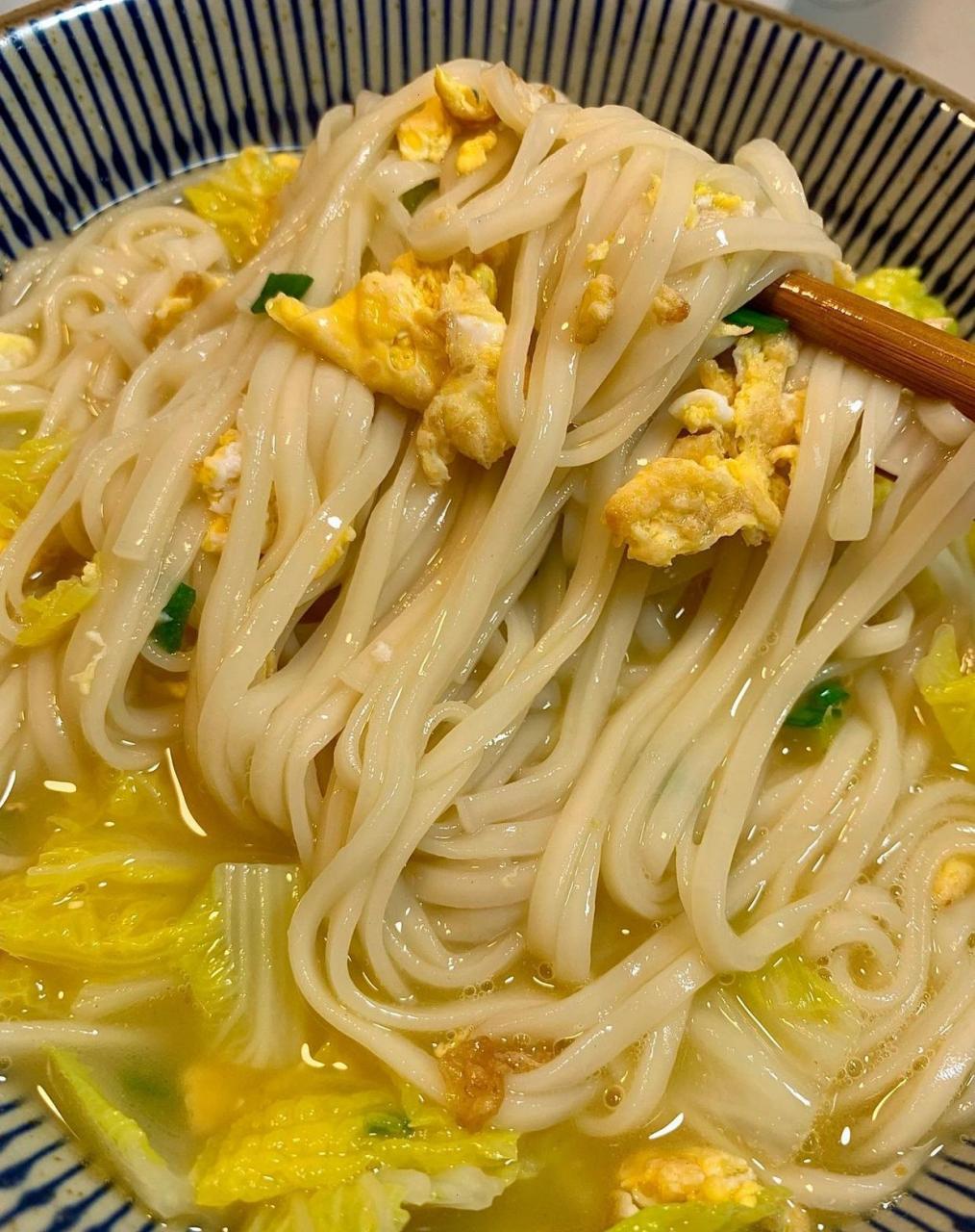 娃娃菜鸡蛋面 想告诉全世界.