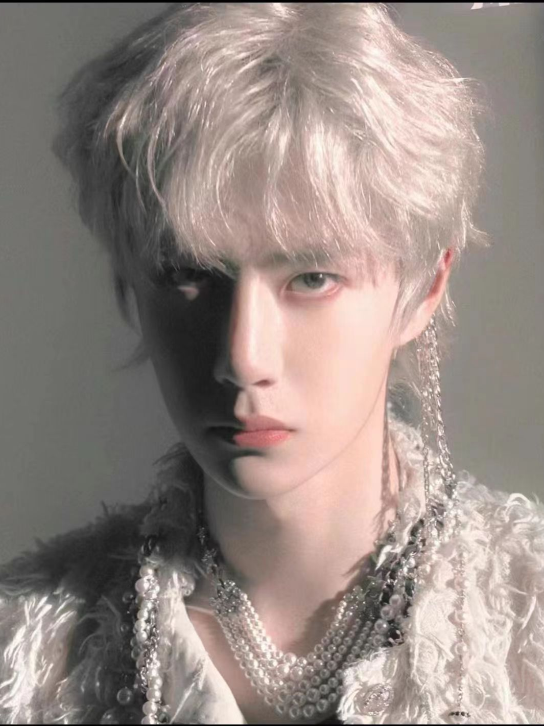 明星的照片男生帅哥神图男明星出圈神图照片明星男生一些明星的照片