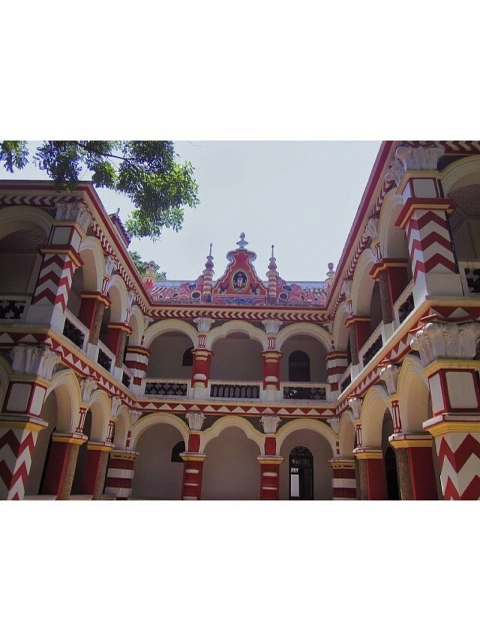 自贡张家花园/罗马楼拍照打卡 今天和闺蜜一起去想去罗马楼拍照 [中国