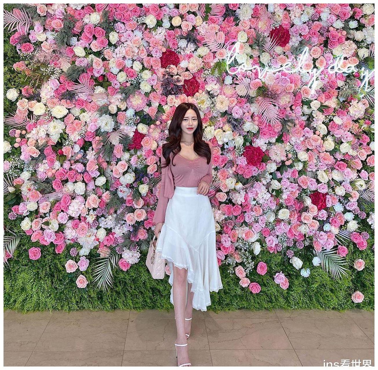 知道什么叫做"迷笛裙"吗?这种艳丽的打扮让人面红耳赤