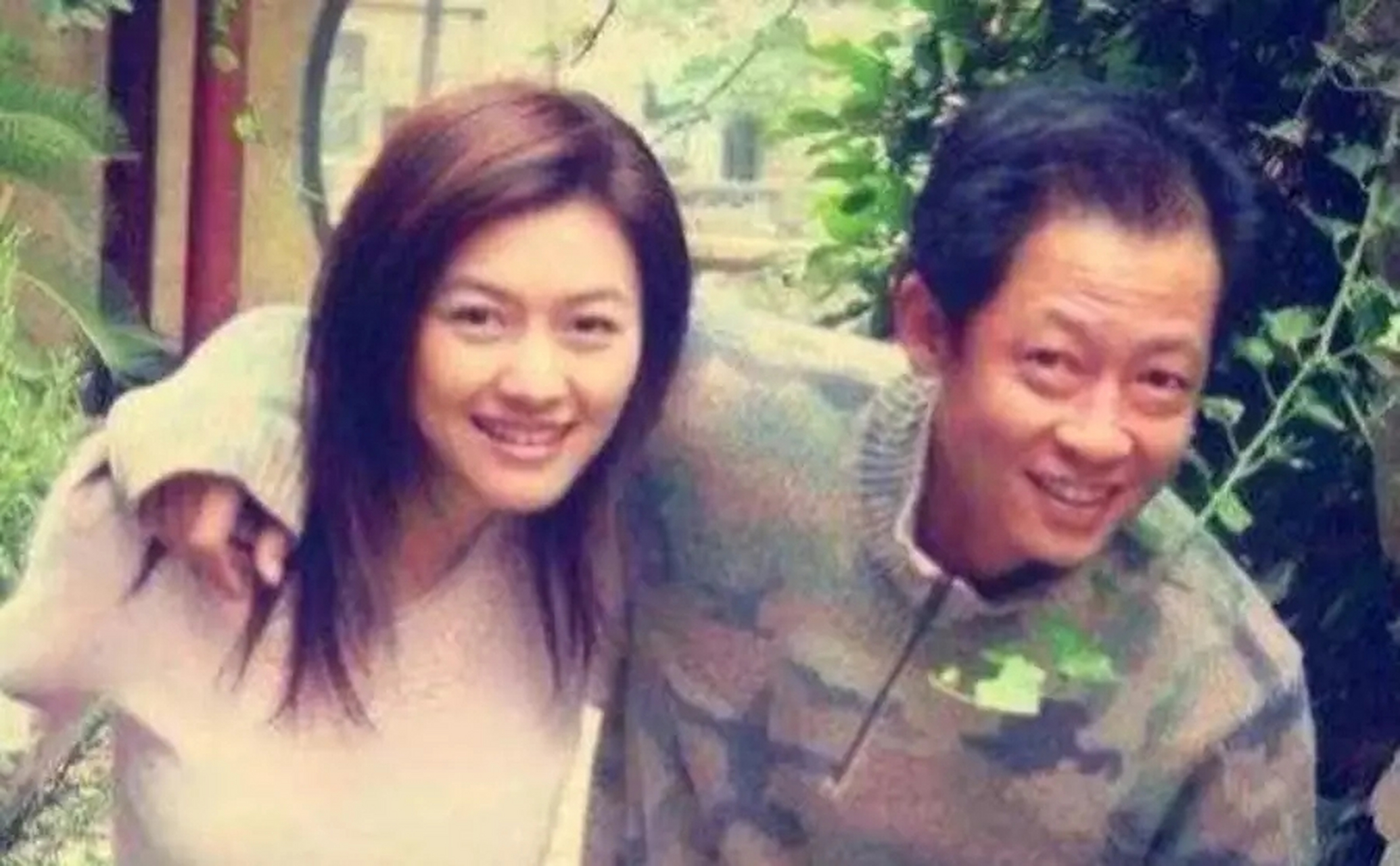 年薪6000万的富婆陈坚红,苦追王志文:我5亿身家,娶了我连人带钱都是你