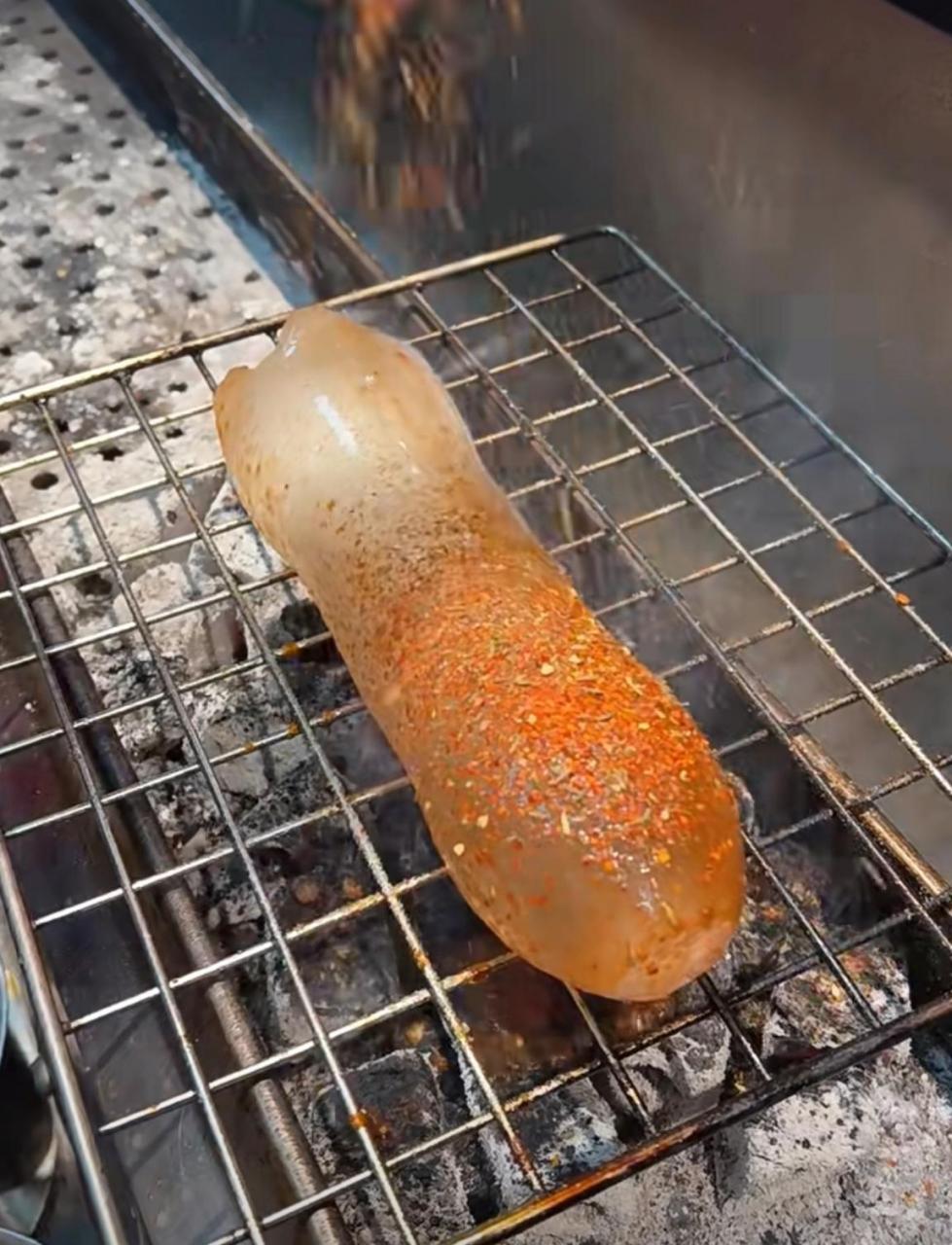 这是什么烧烤?没吃过呀! #百家号星火计划# #搞笑趣味图