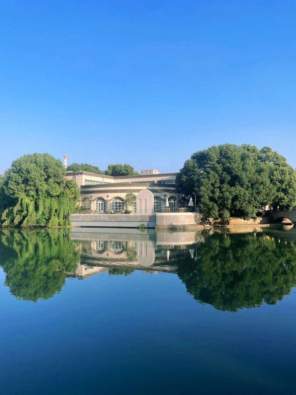 合肥天乐公园——被遗忘的美景秘境  公园真的是一个美丽的地方,你