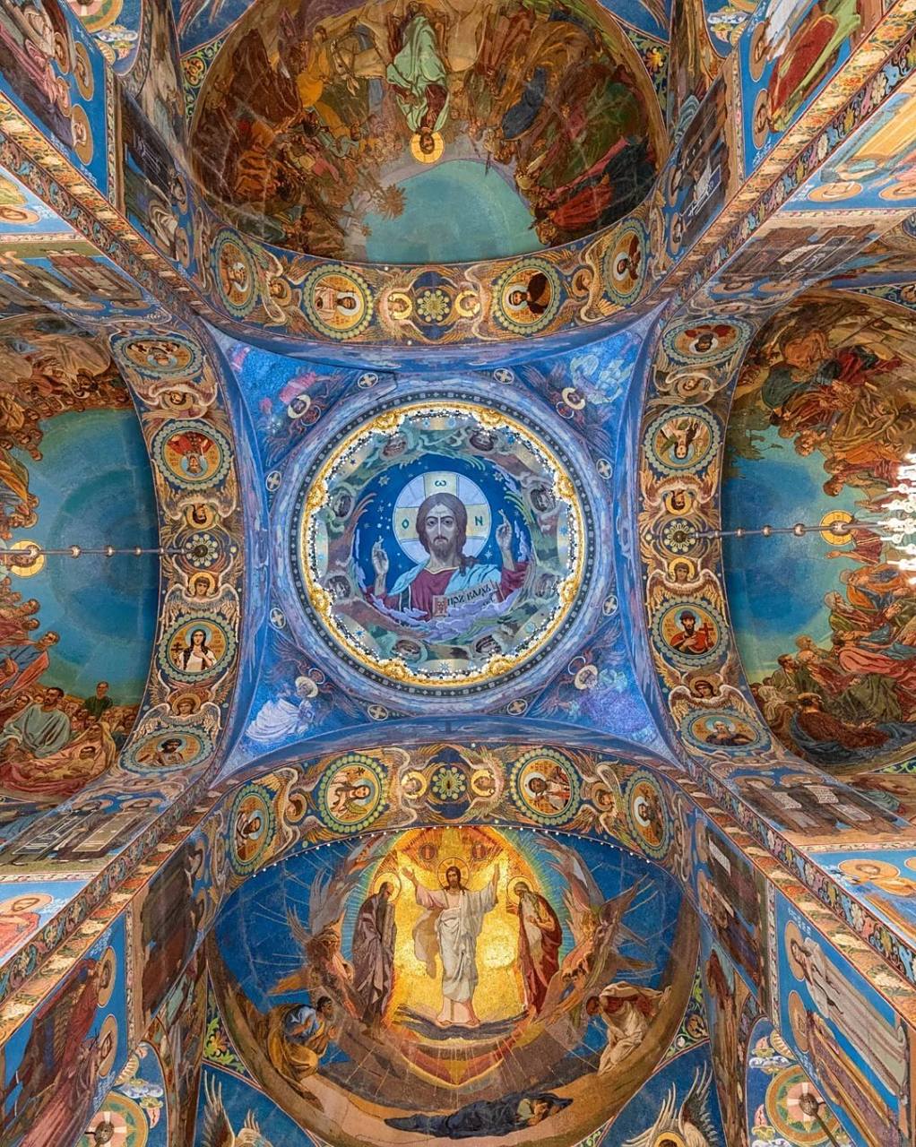 滴血大教堂里的马赛克艺术